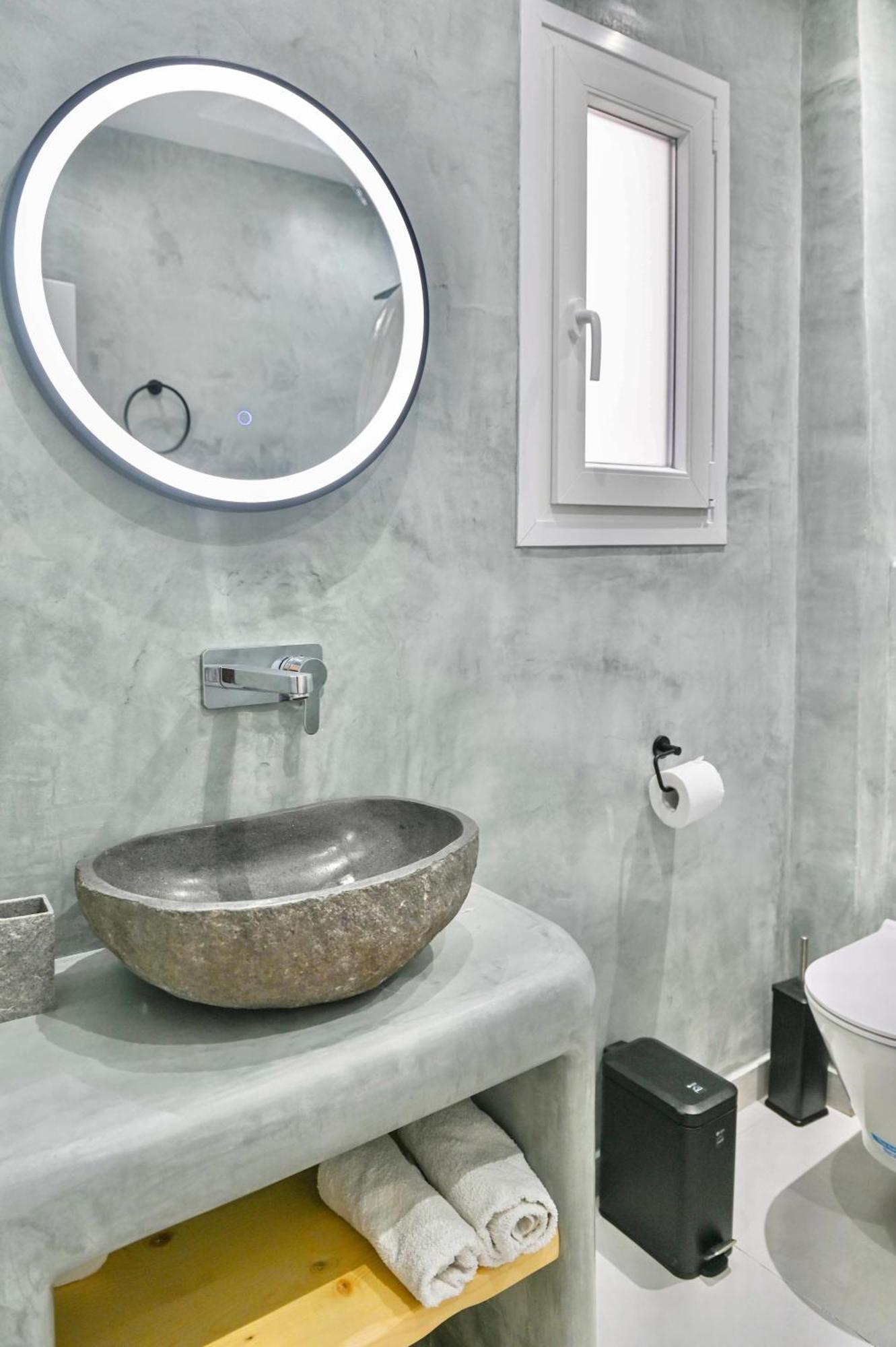 Serenite Santorini Getaway Offering 2 Bedrooms And Stunning Sea Views Kamari (Santorini)