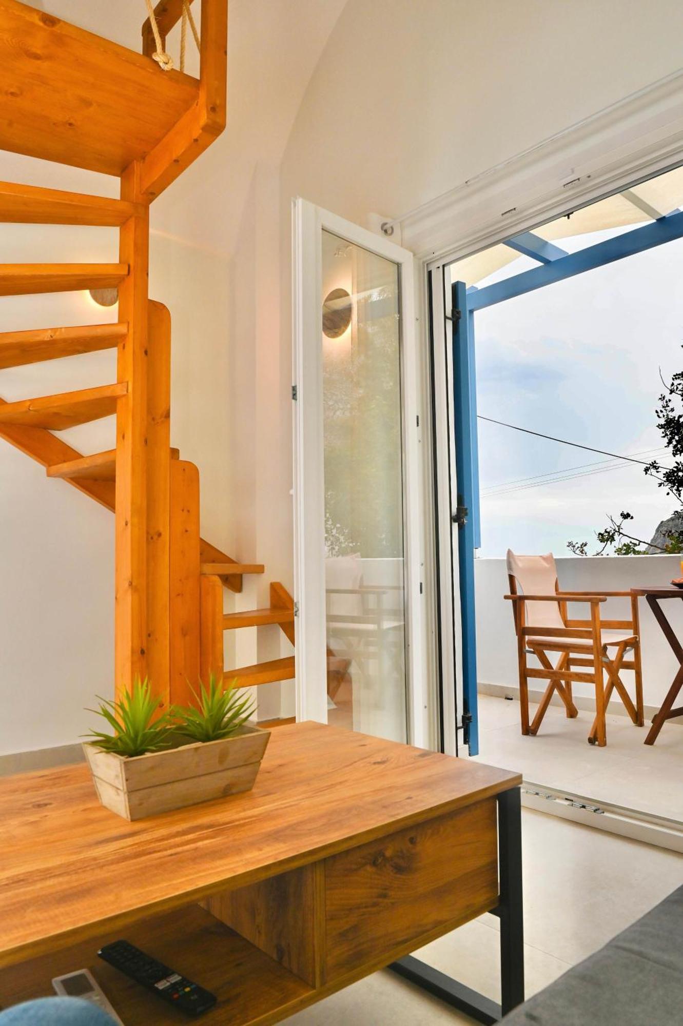 Apartment Serenite Santorini Getaway Offering 2 Bedrooms And Stunning Sea Views