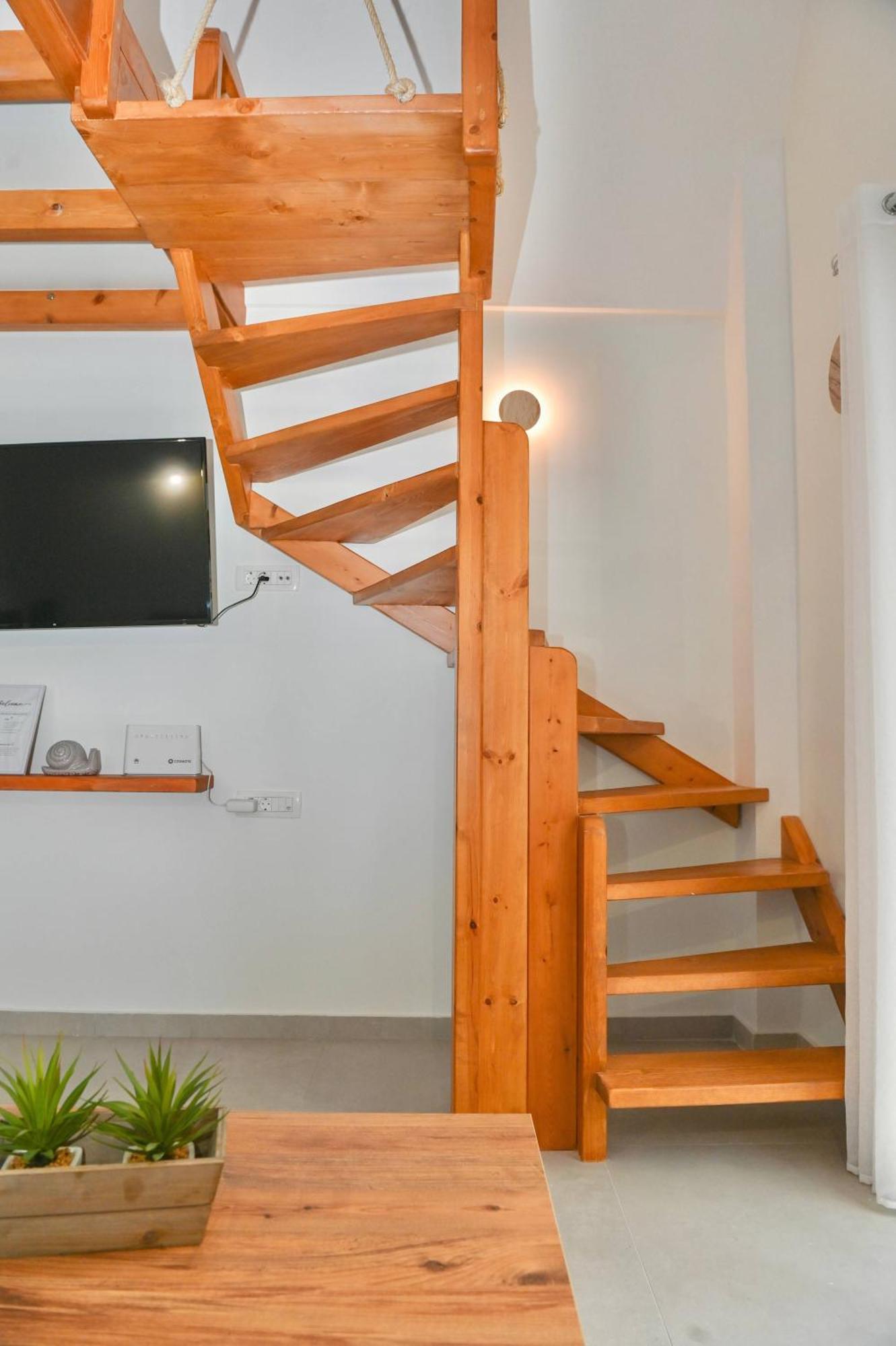 Apartment Serenite Santorini Getaway Offering 2 Bedrooms And Stunning Sea Views Kamari (Santorini)