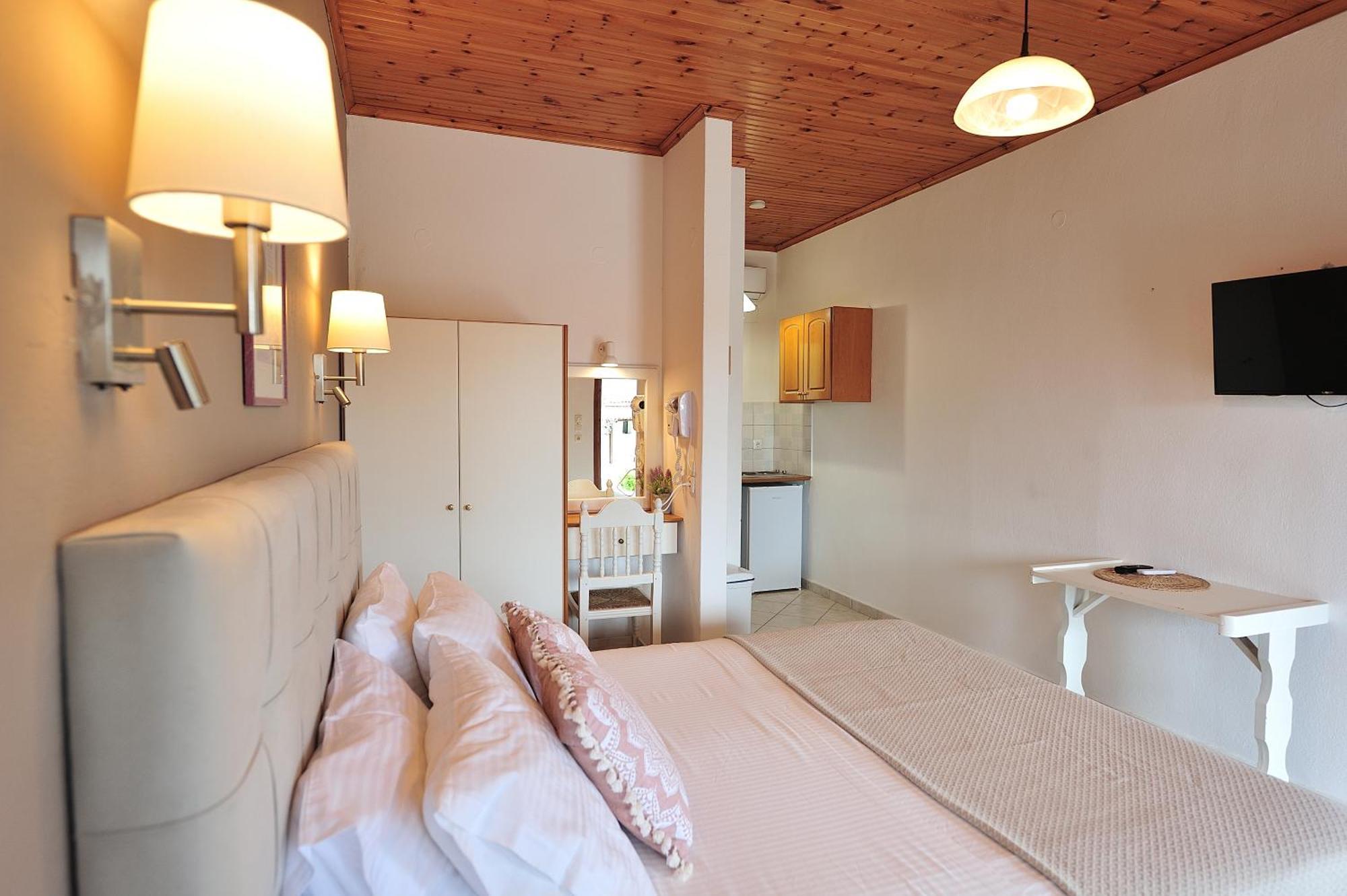Vista Mare Skiathos 2* Kolios