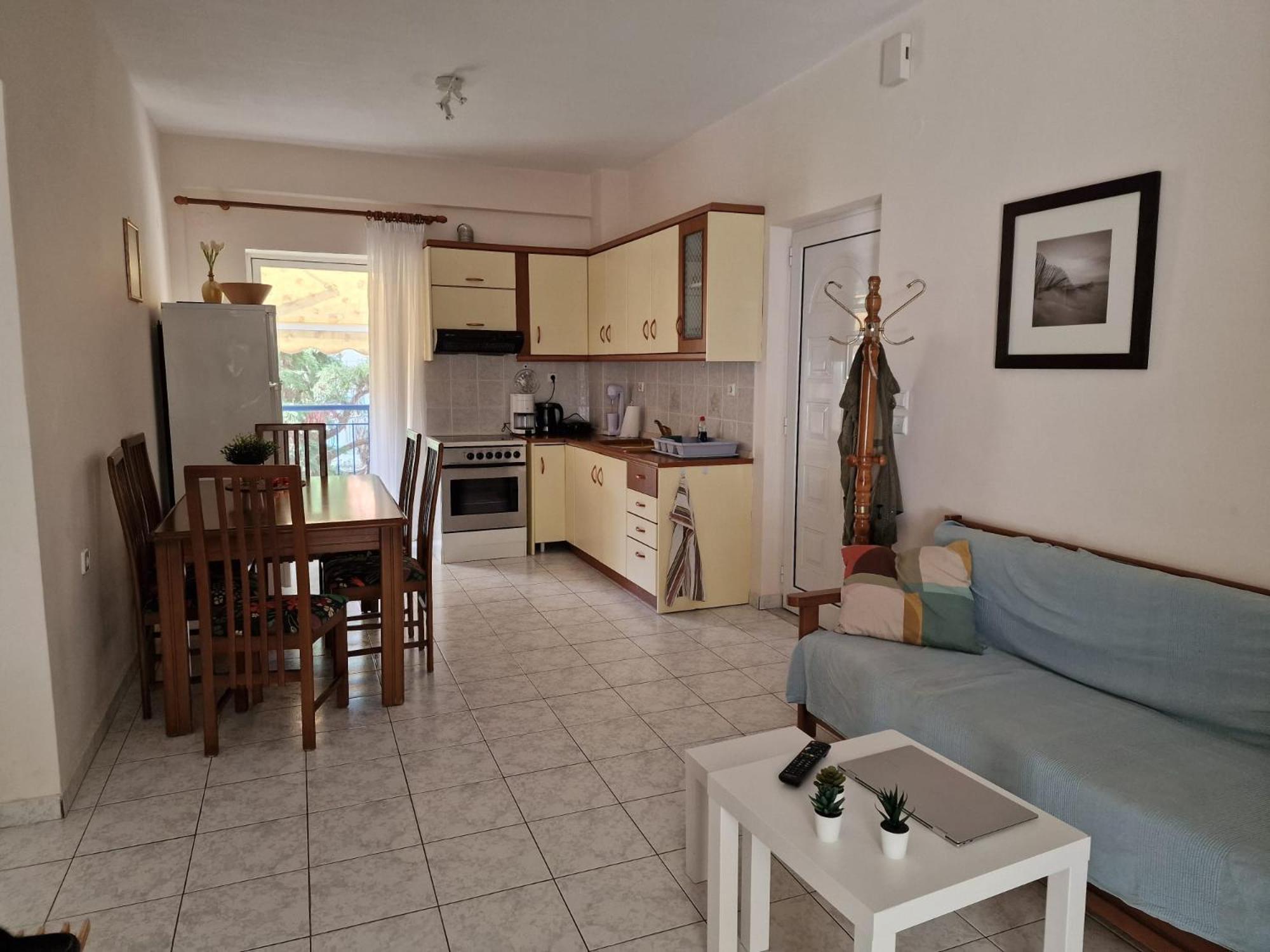 Cozy Sun Apartment Polychrono