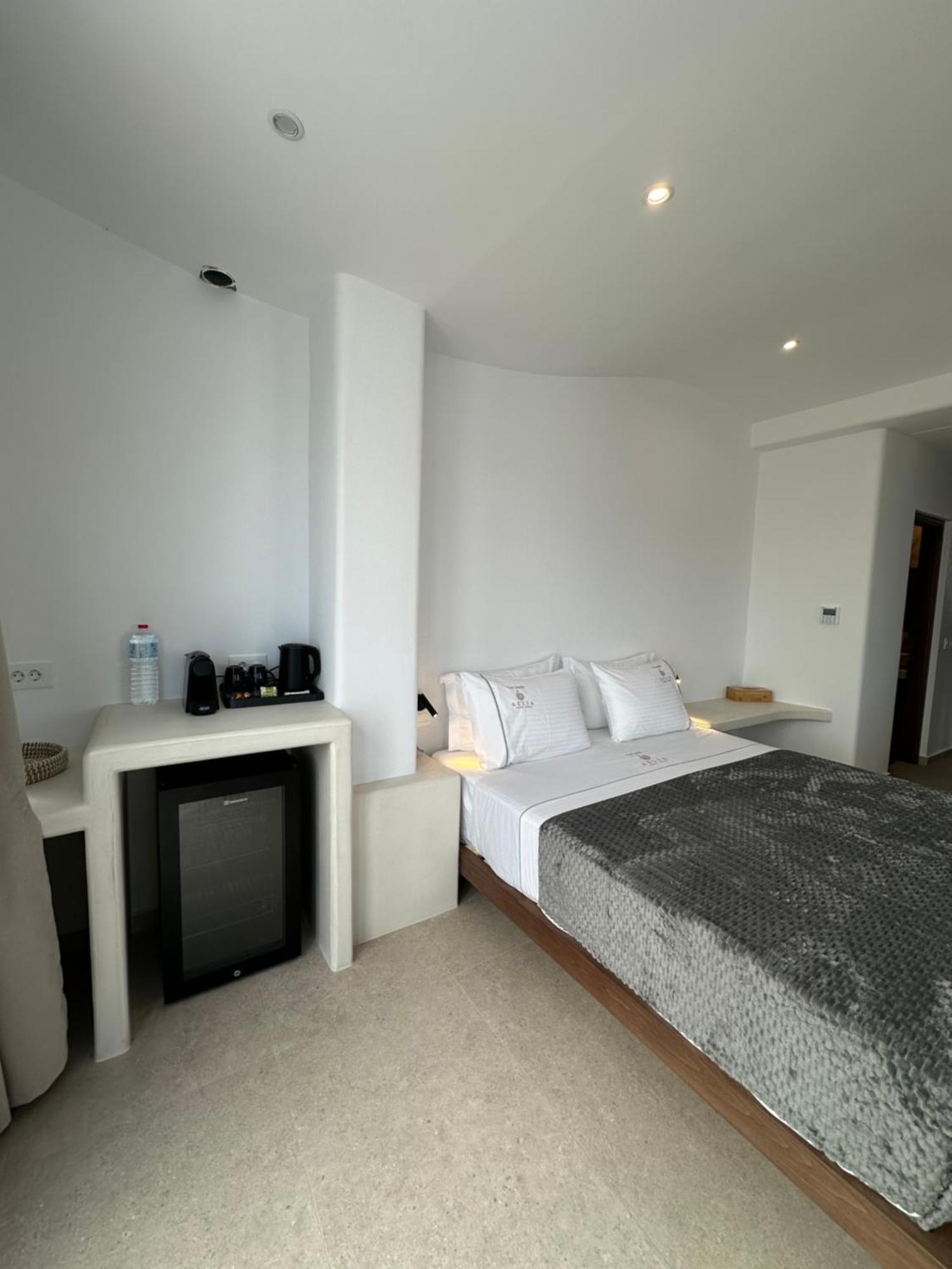 Hotel Aelia Thalassa Monolithos (Santorini)