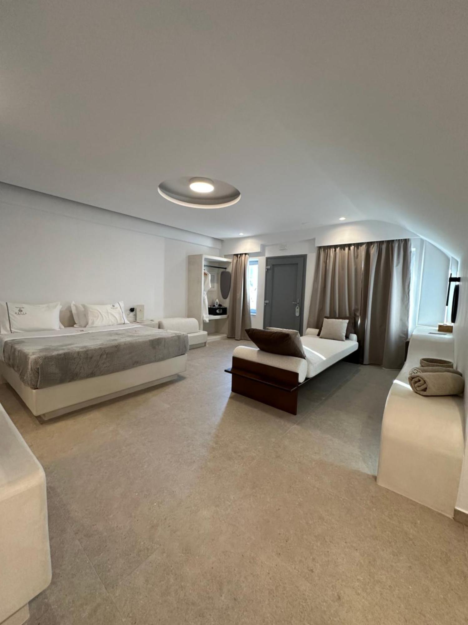 Aelia Thalassa 5* Monolithos (Santorini)