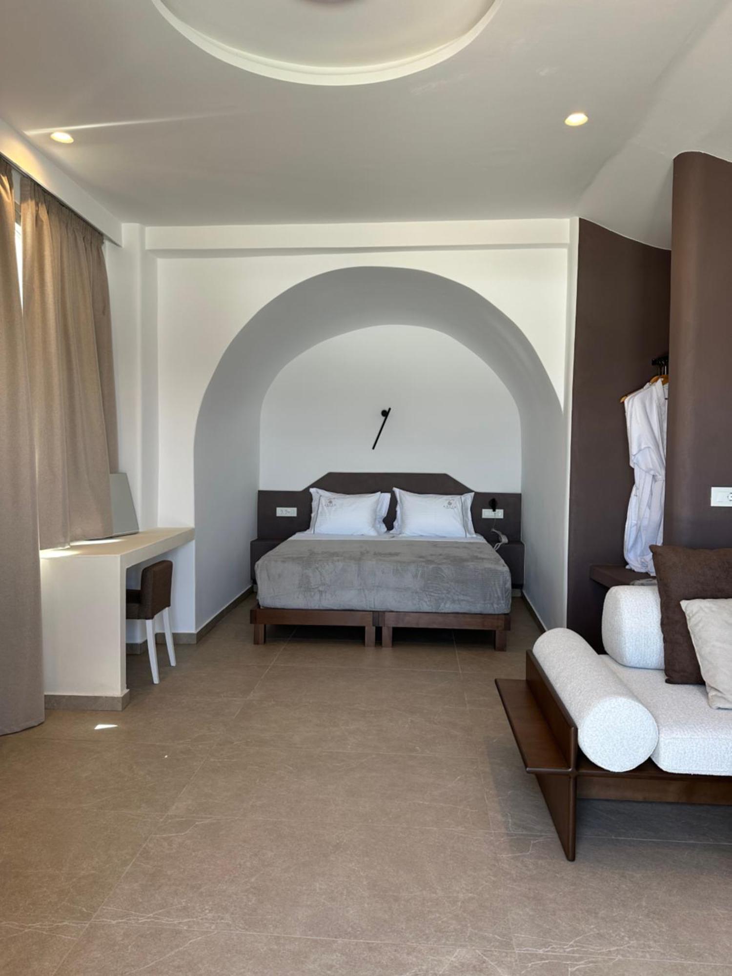 Aelia Thalassa Hotel 5*