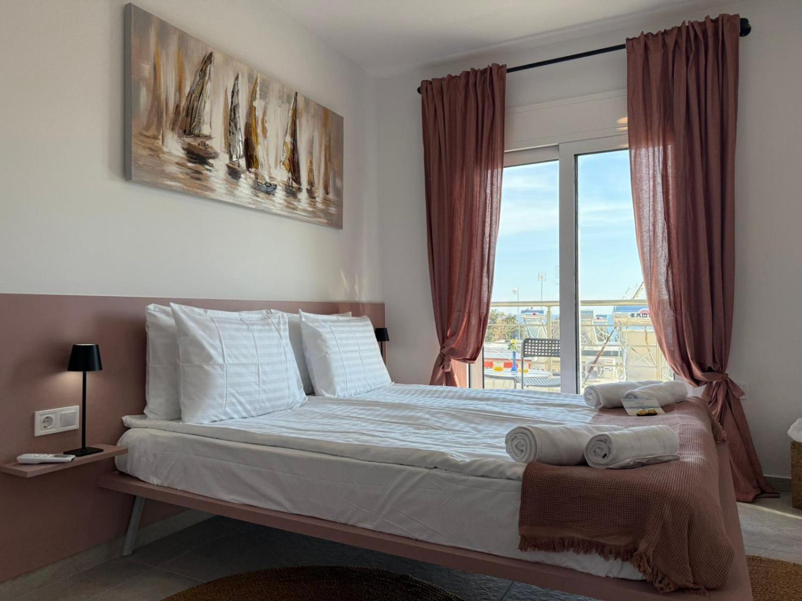 Apartment Maria Lux By Bookvillaeu
