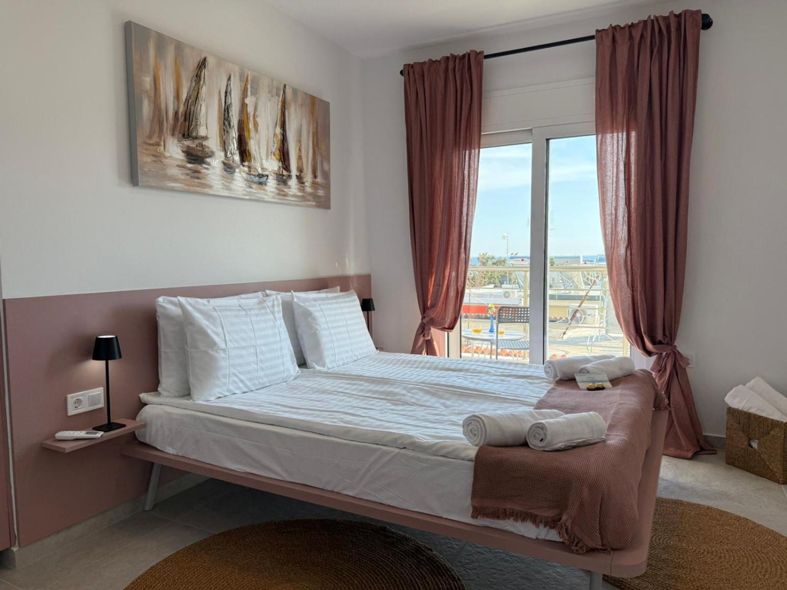 Maria Lux By Bookvillaeu Apartment