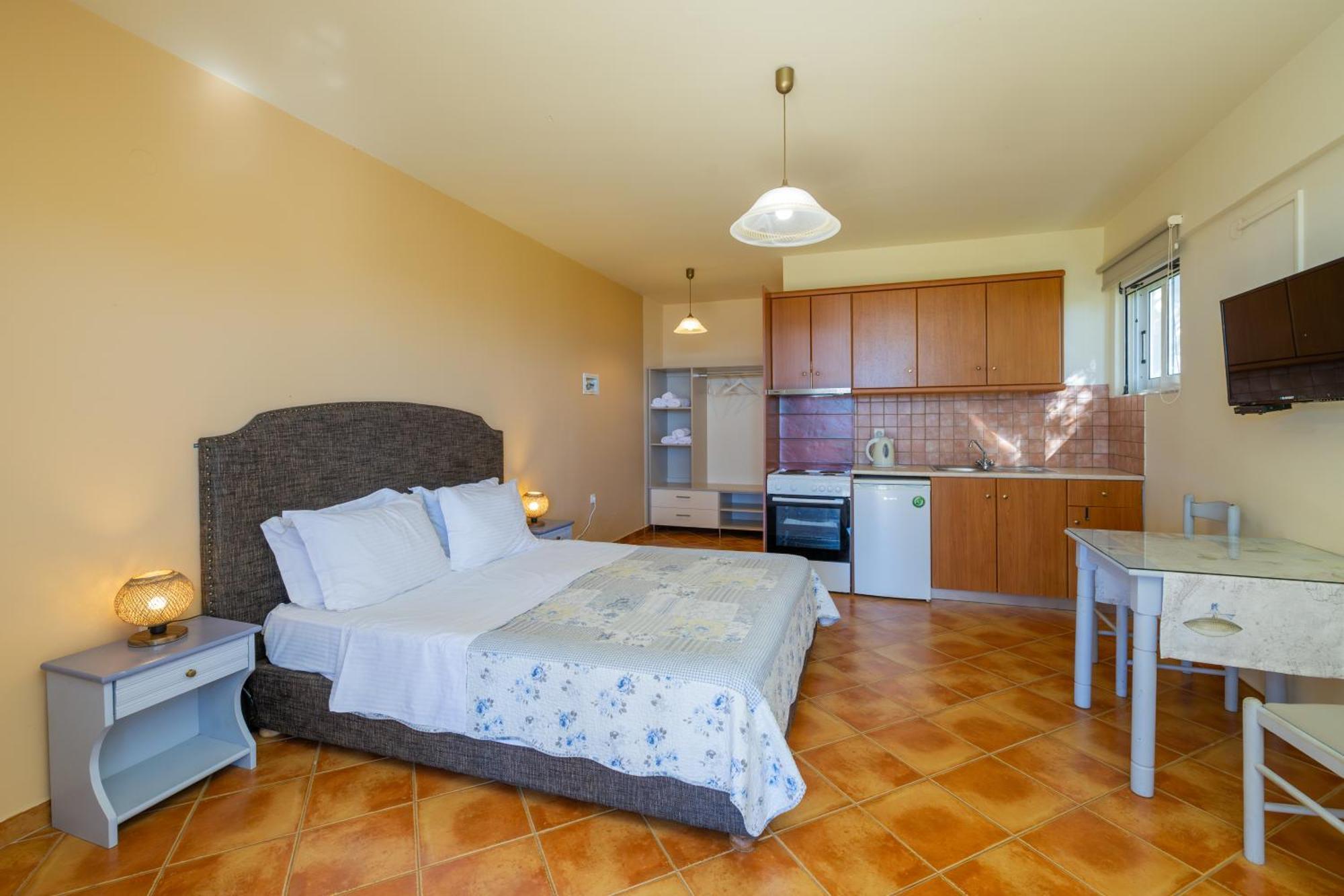 Delfinia Apartment