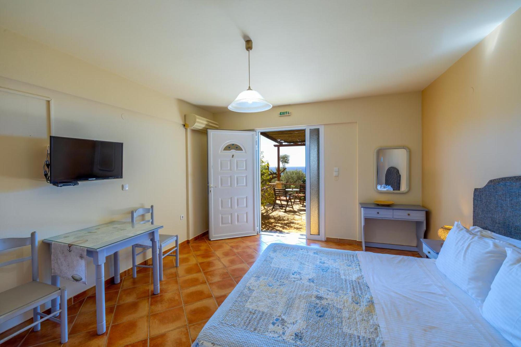 Delfinia Apartment *