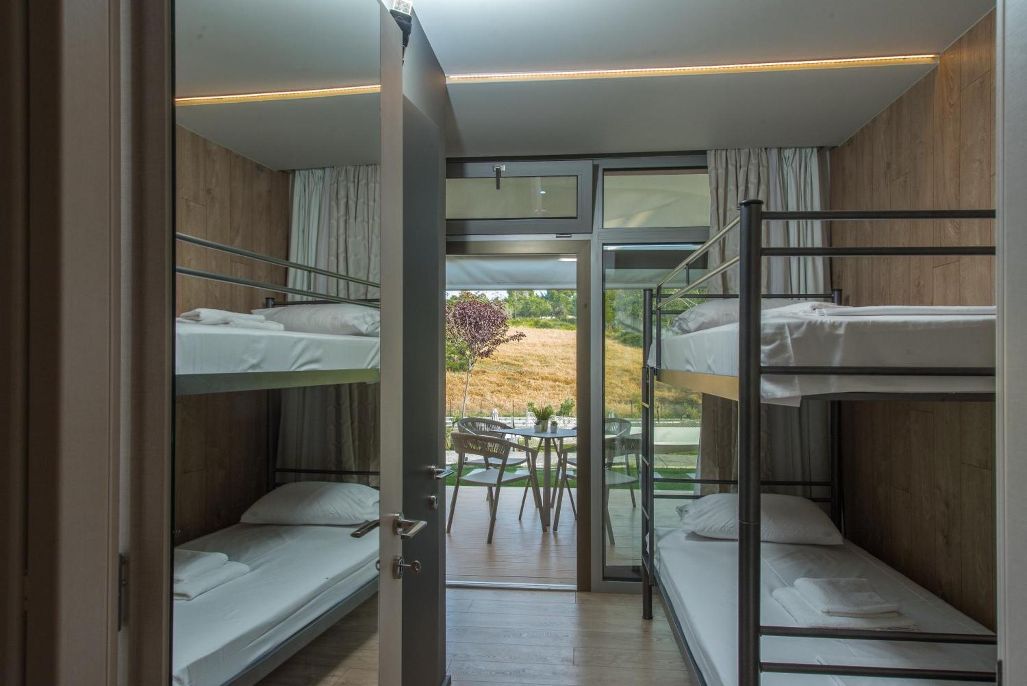 Sani & Sani Woods (adults Only) Aparthotel