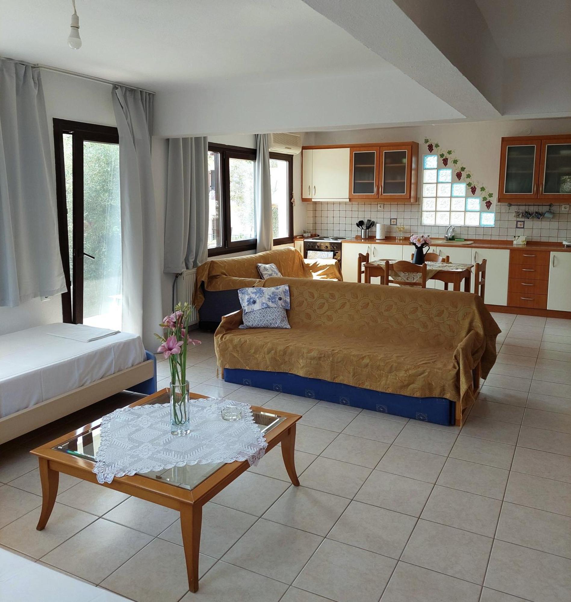 Holiday home Dora's House Comfortable With A Yard And View *