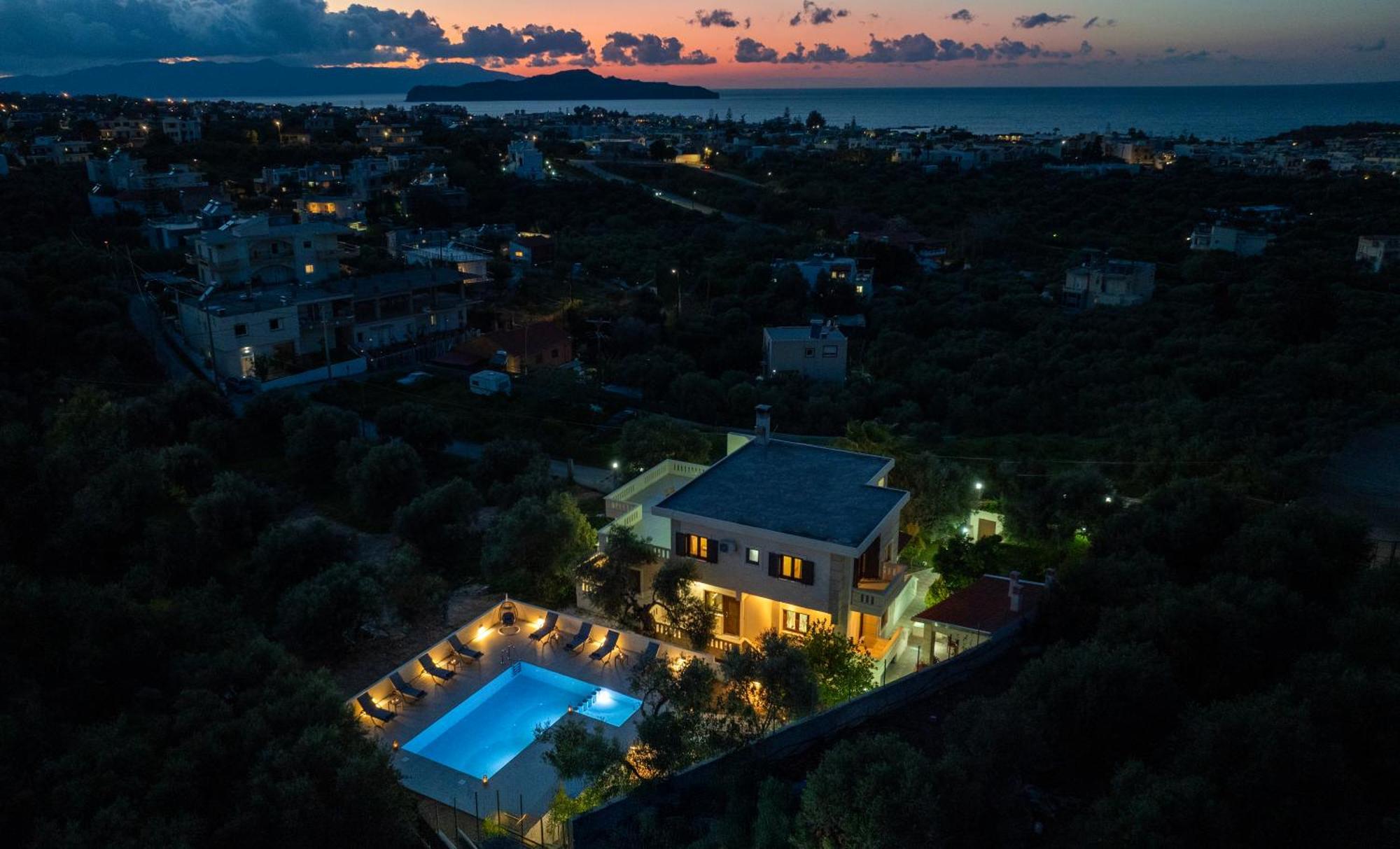 With Private Pool Near To The Sea Daratsos