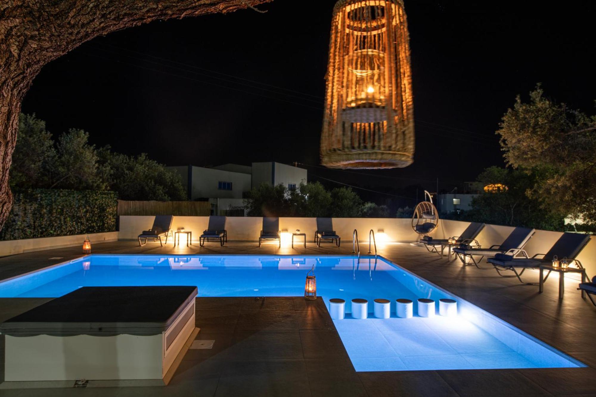 With Private Pool Near To The Sea Apartment