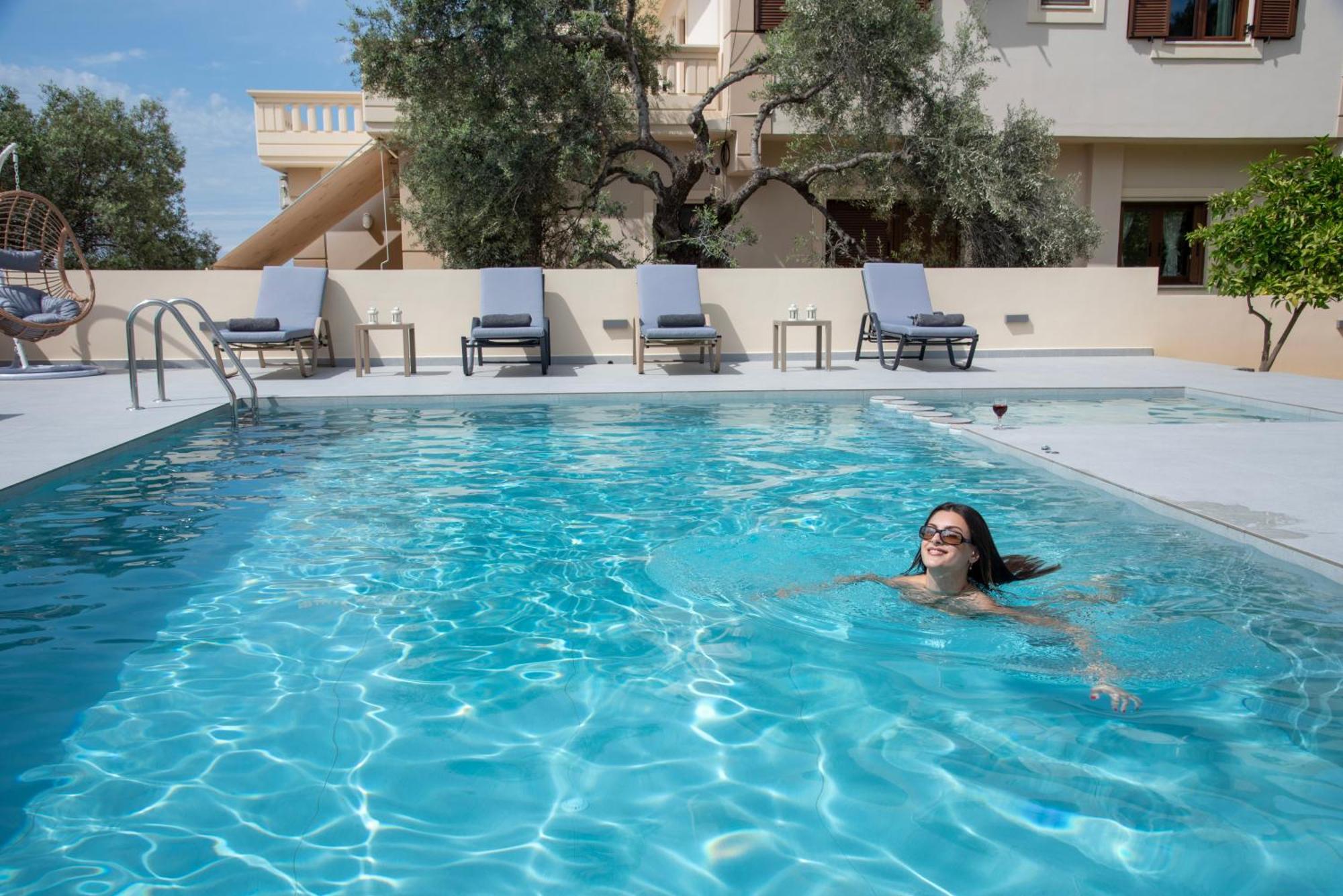 With Private Pool Near To The Sea Apartment Daratsos
