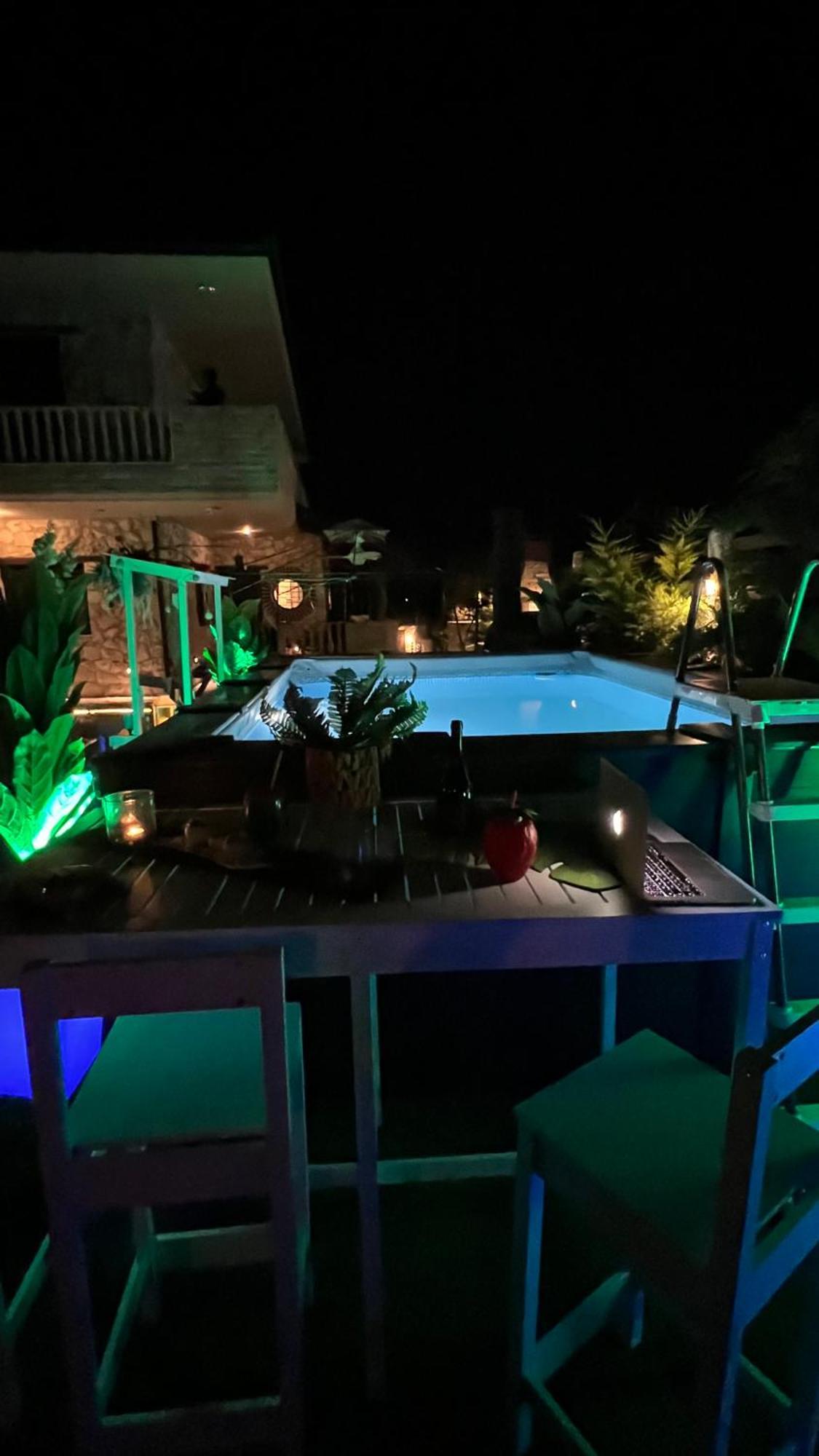 Heraklia Sea View Jacuzzi * Nea Iraklia