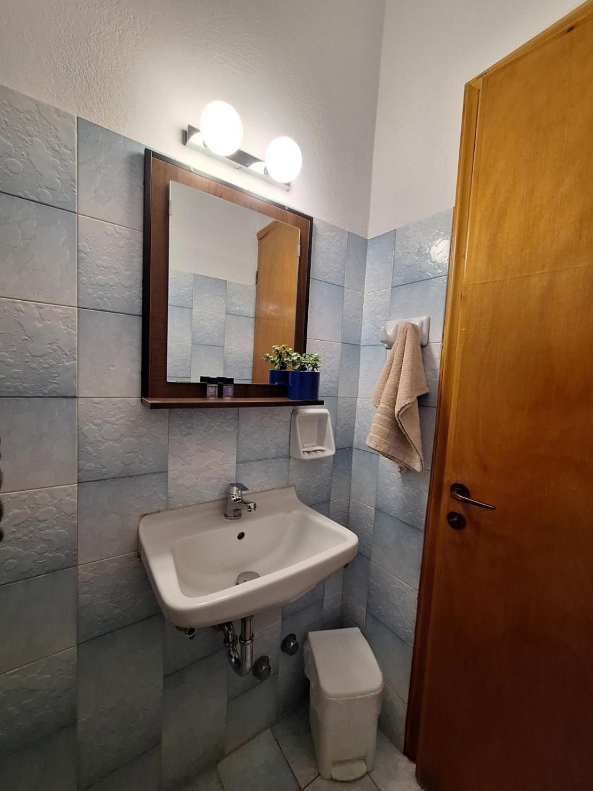 Oasis Complex Guest house *