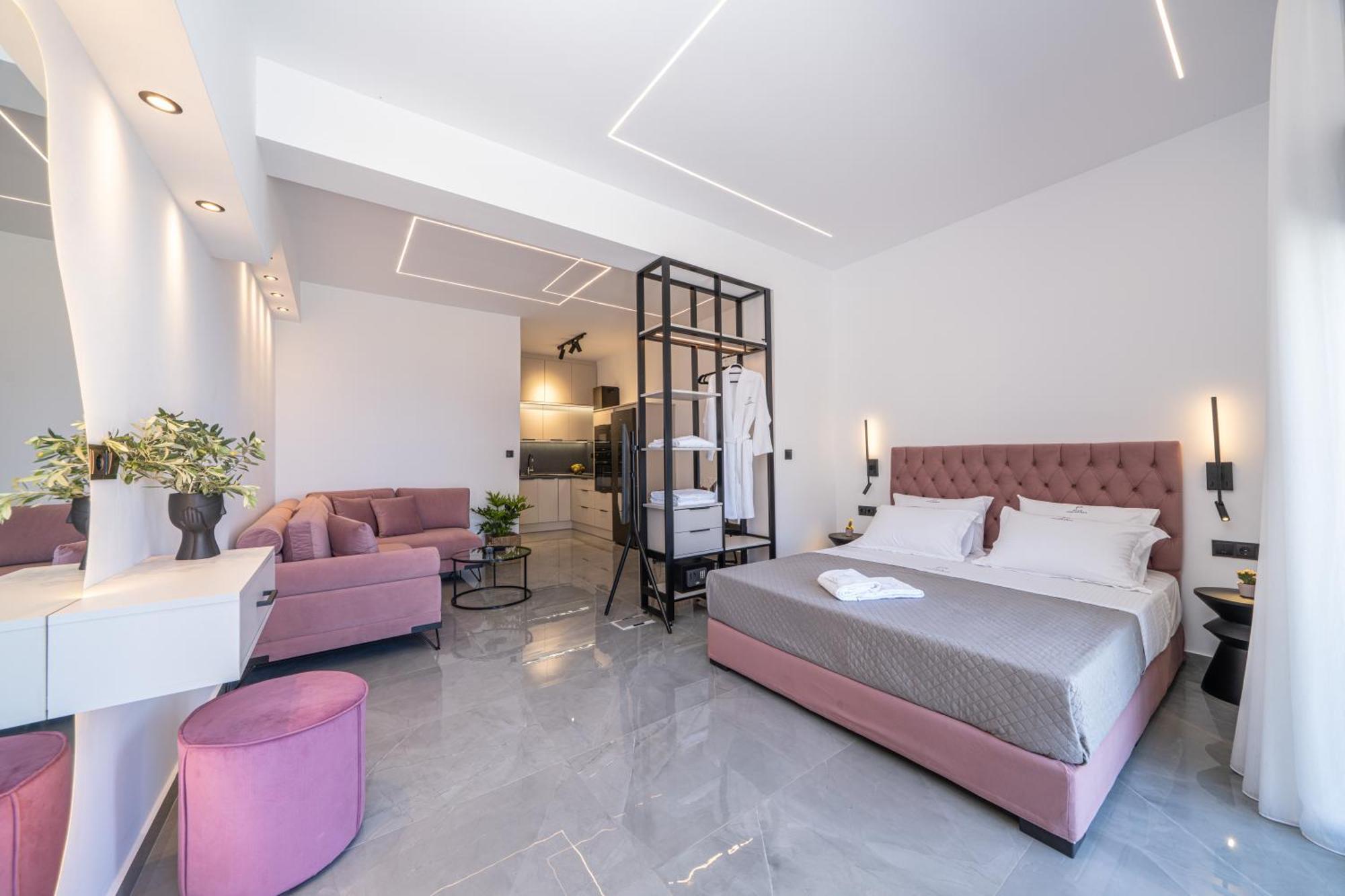 Pnoe Luxury Apartment *