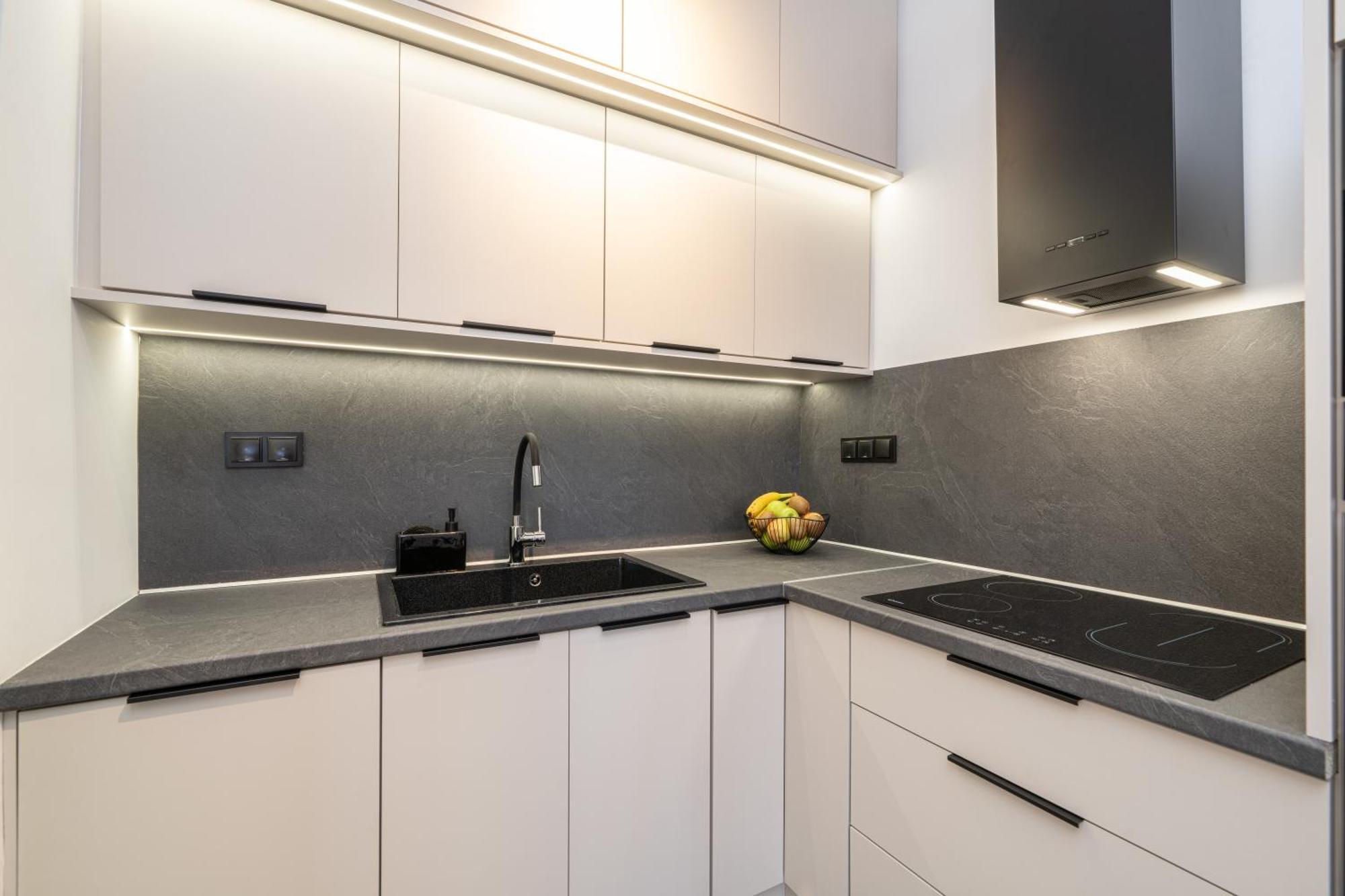 Pnoe Luxury Apartment *