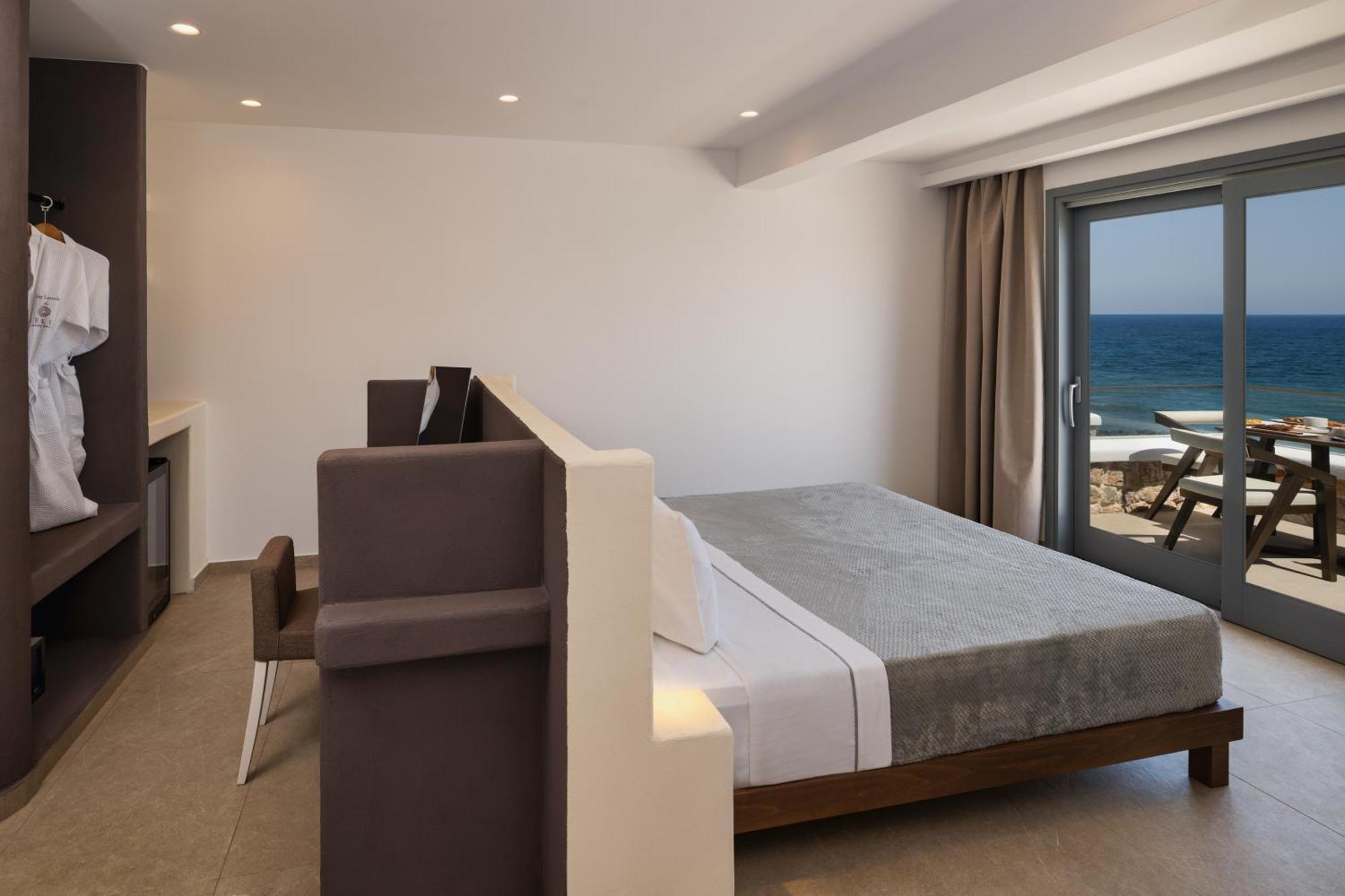 Aelia Thalassa Hotel