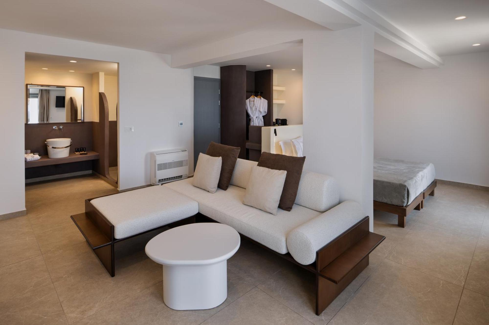 Aelia Thalassa Hotel Monolithos (Santorini)