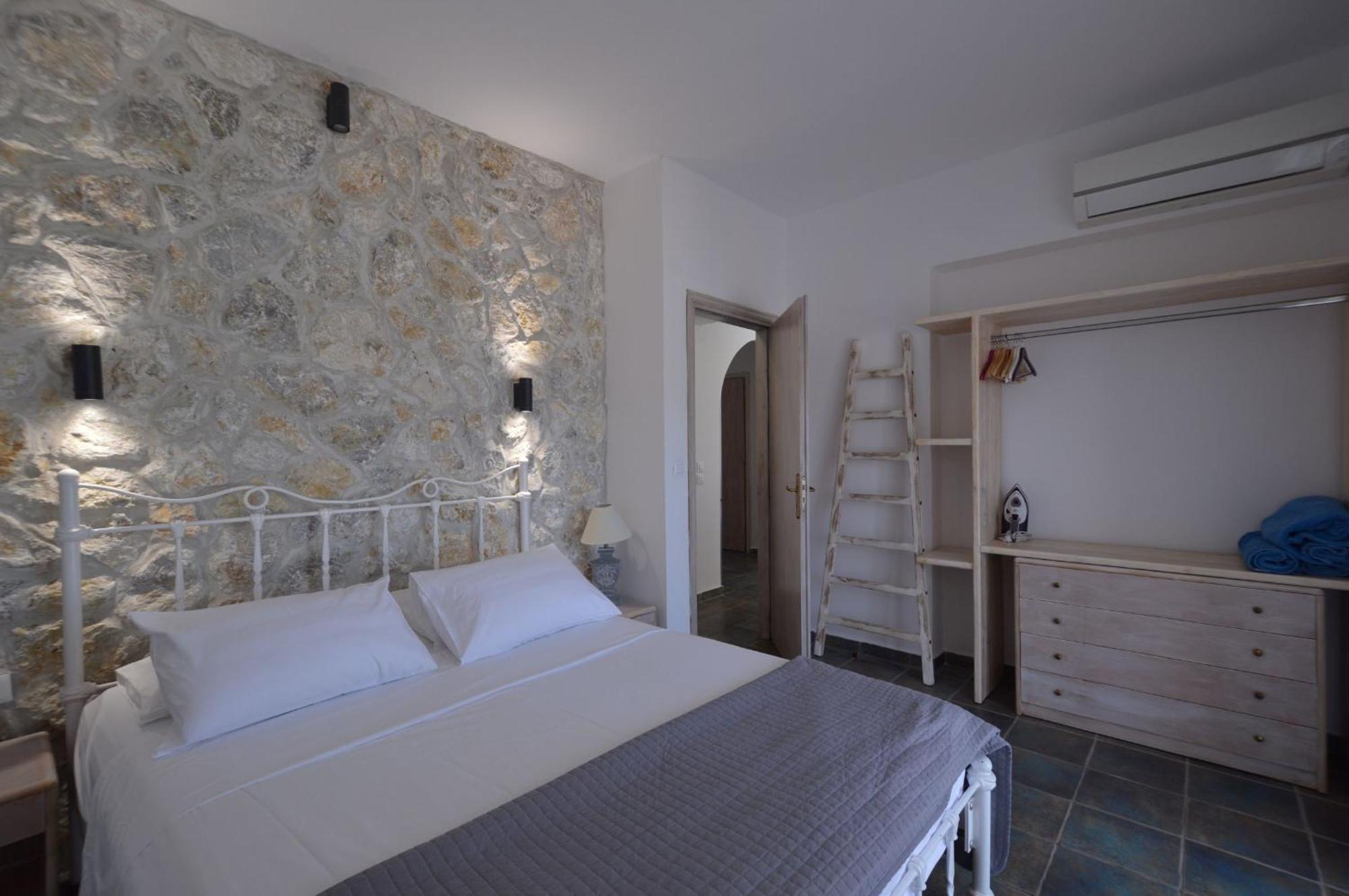 Kathara Bay * Faliraki