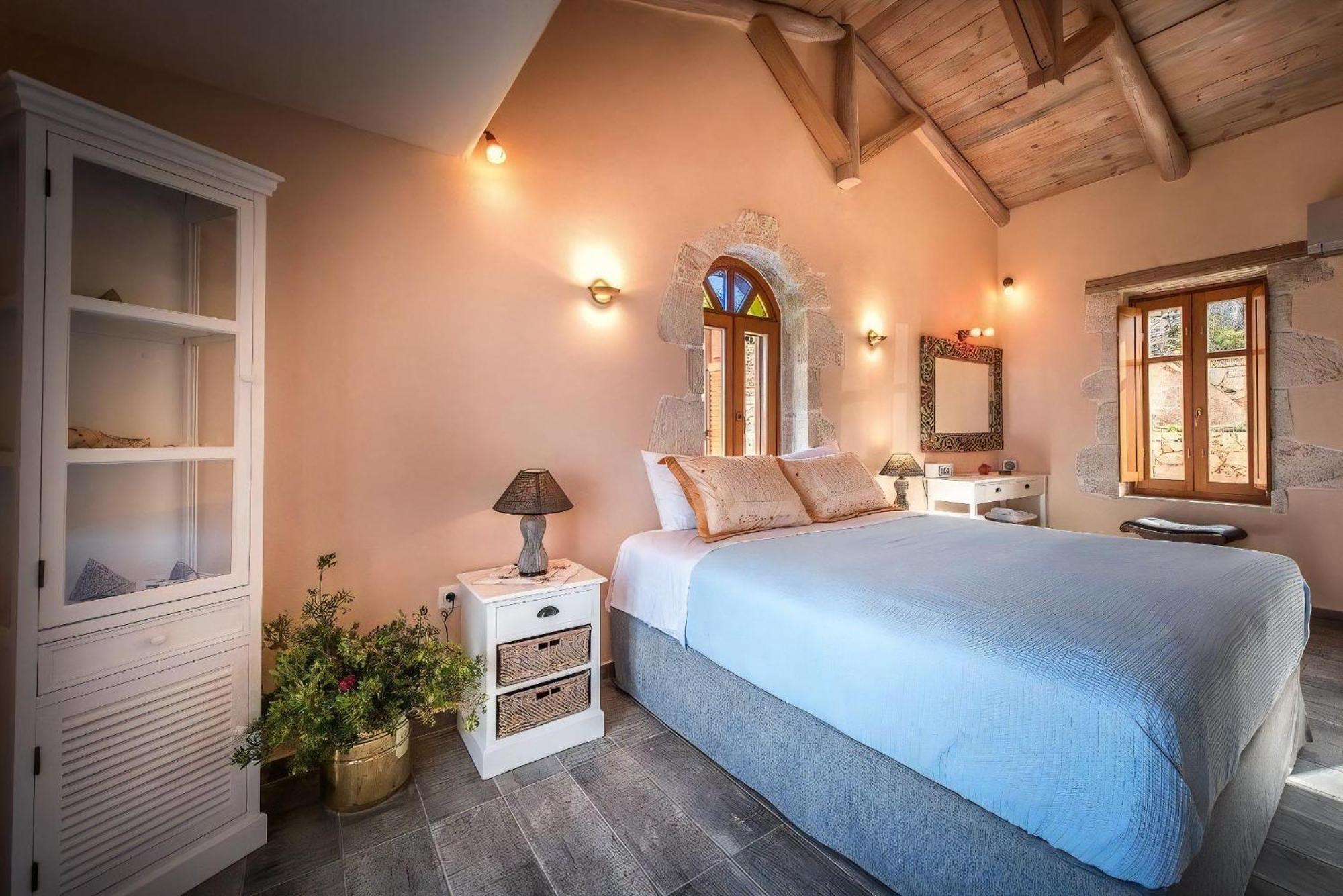 Luxury Leona 2 Bedrooms Agios Nikolaos * Zakynthos Town