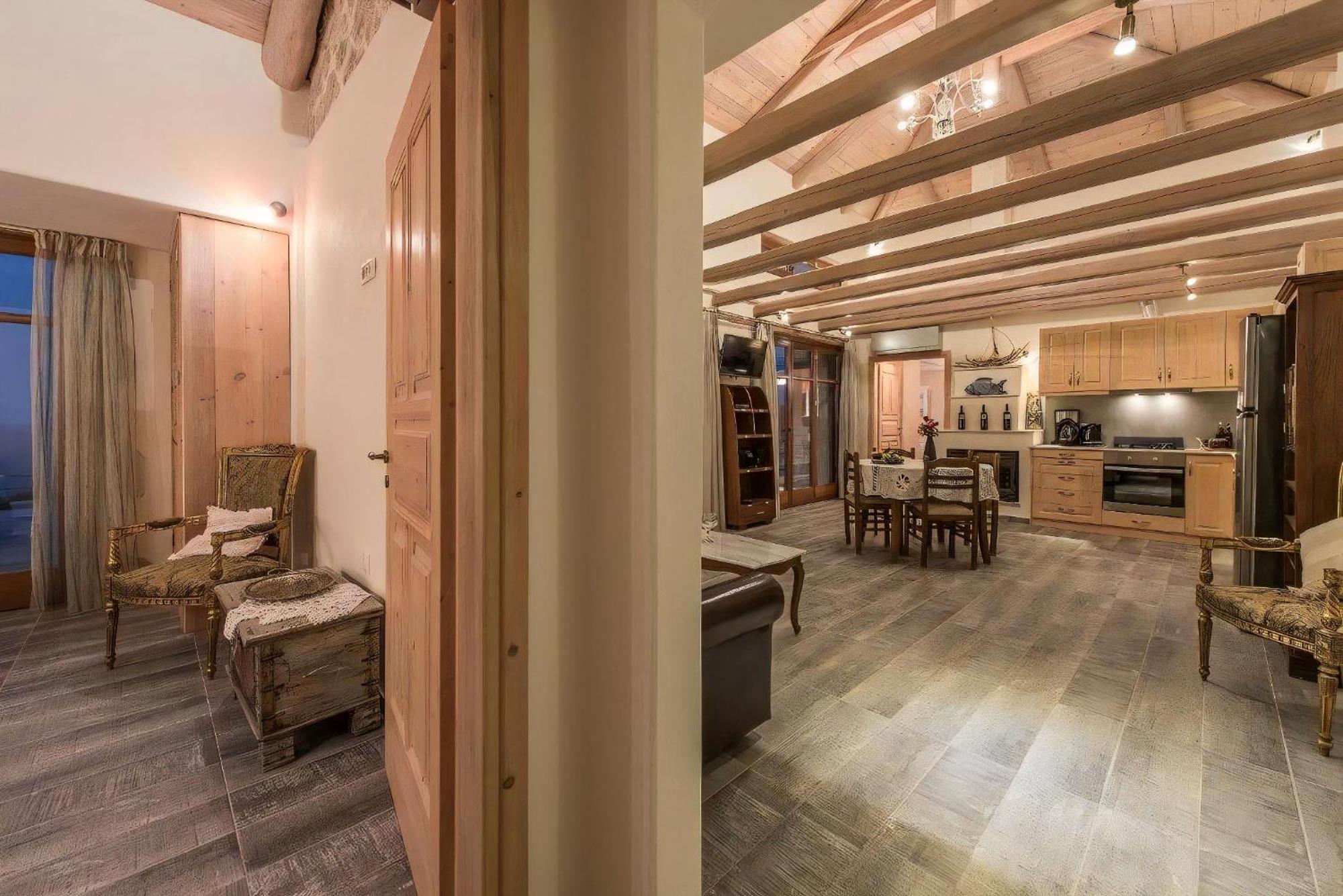 Luxury Leona 2 Bedrooms Agios Nikolaos
