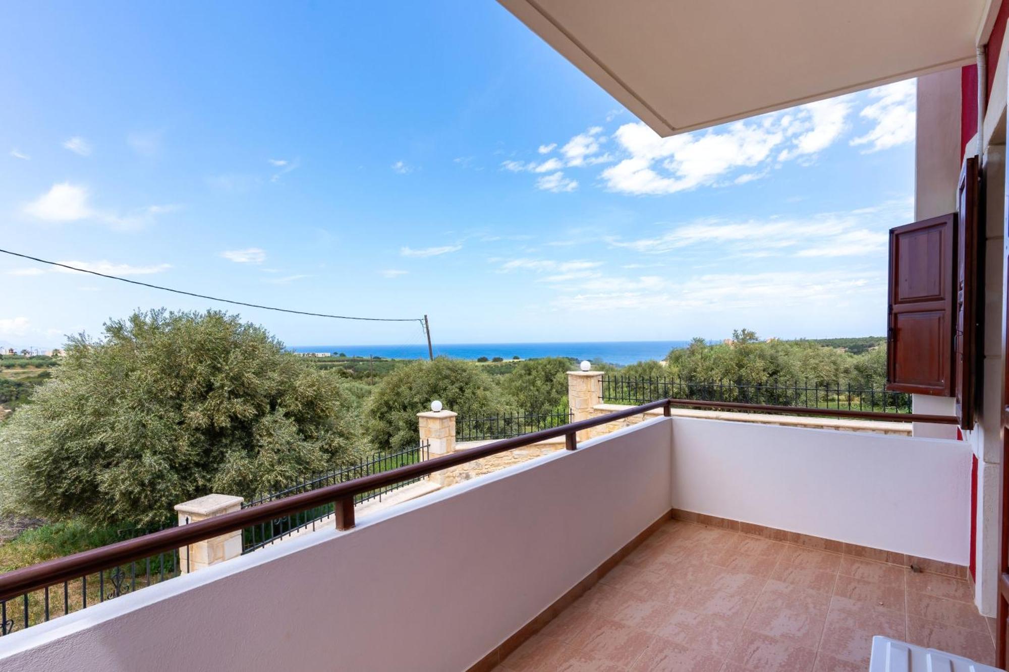 Eleni - With Private Pool Villa