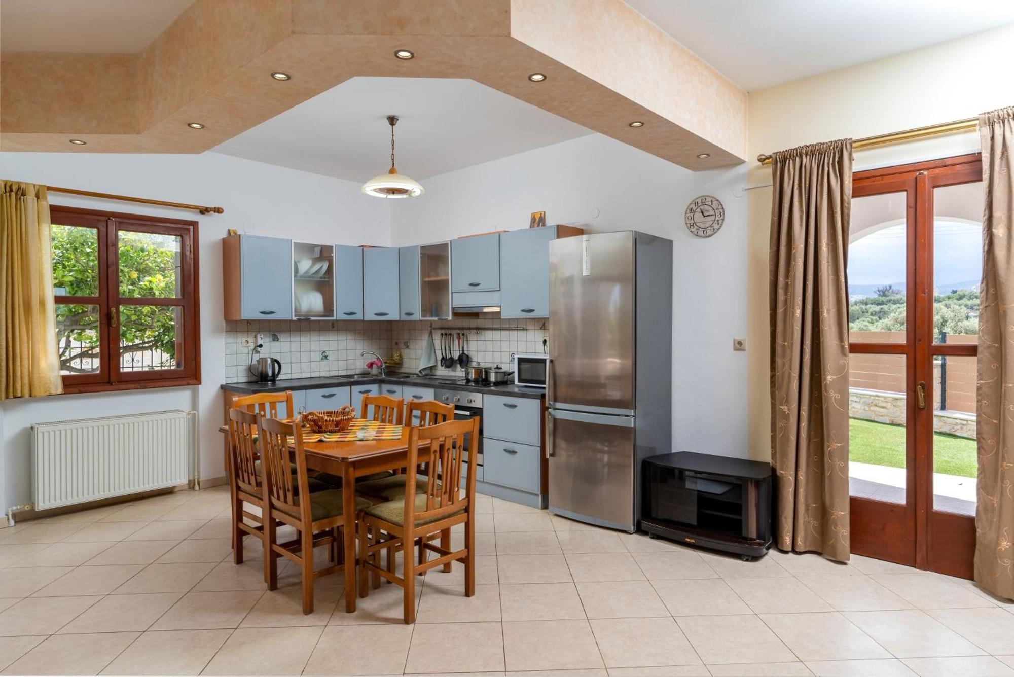 Eleni - With Private Pool * Prinos (Crete)