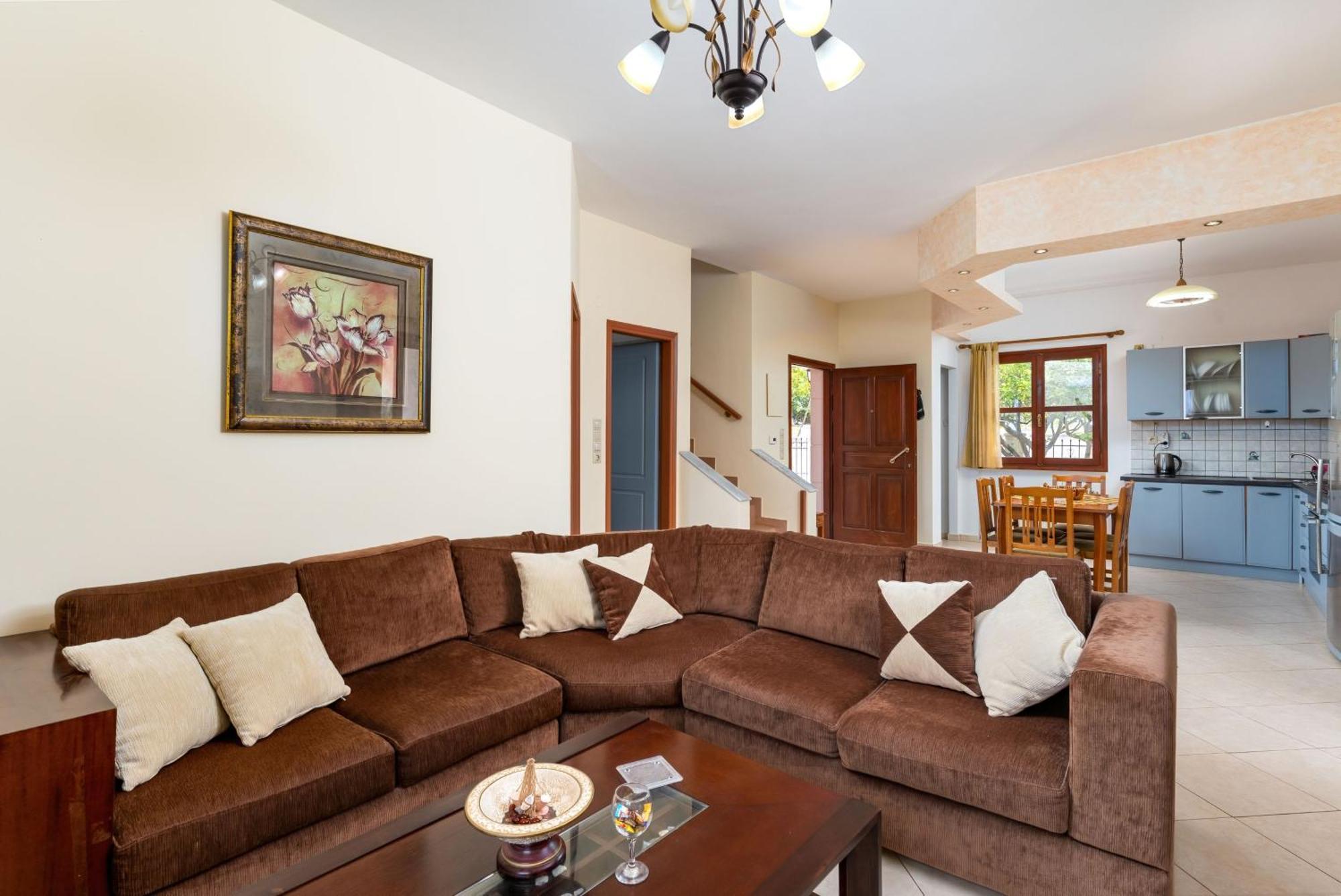 Eleni - With Private Pool