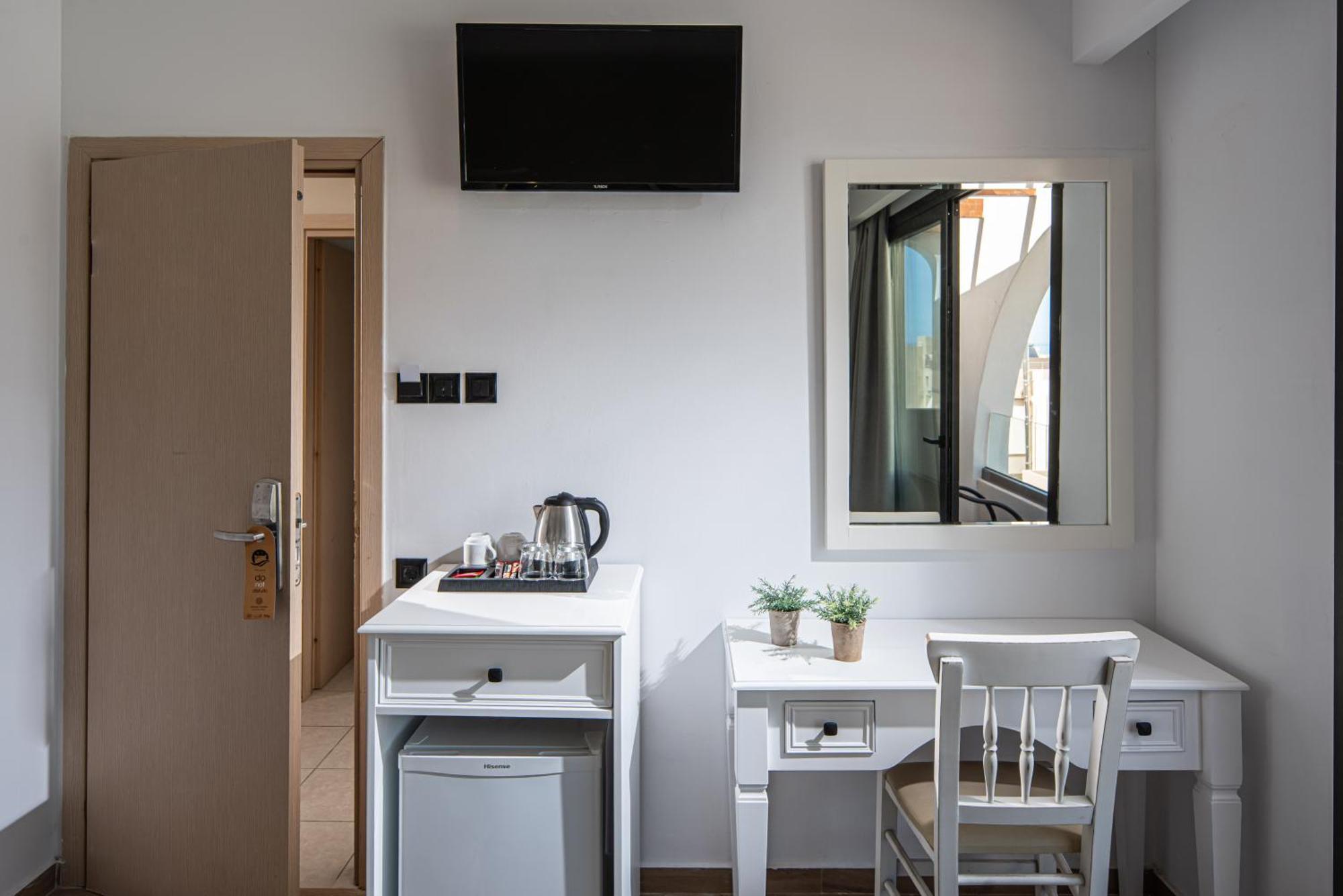 Georgia's Garden By Omilos Hotel 3*