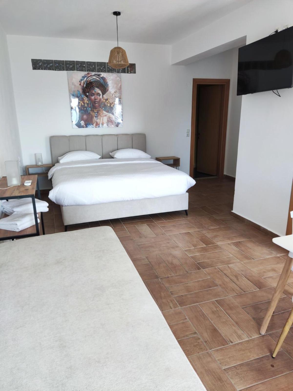 Aparthotel Helen's 11 Boutique 3*