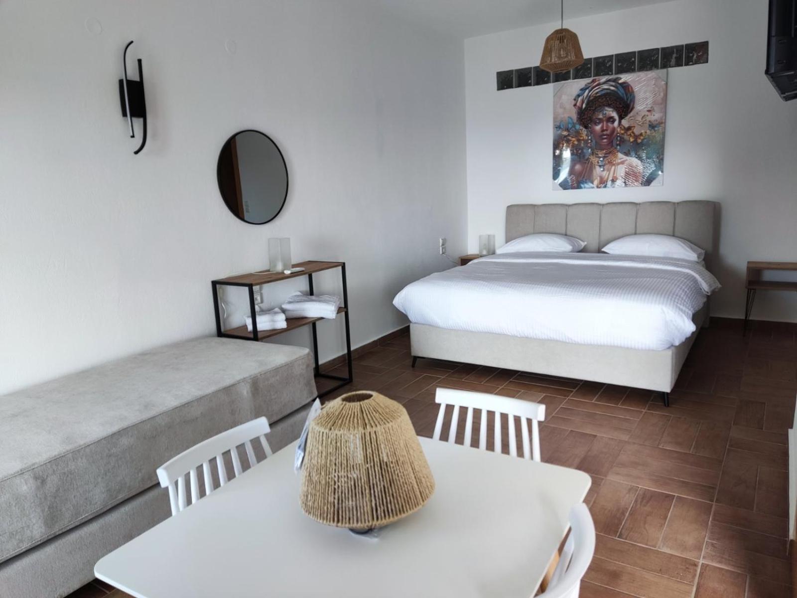 Aparthotel Helen's 11 Boutique Achladies (Skiathos)