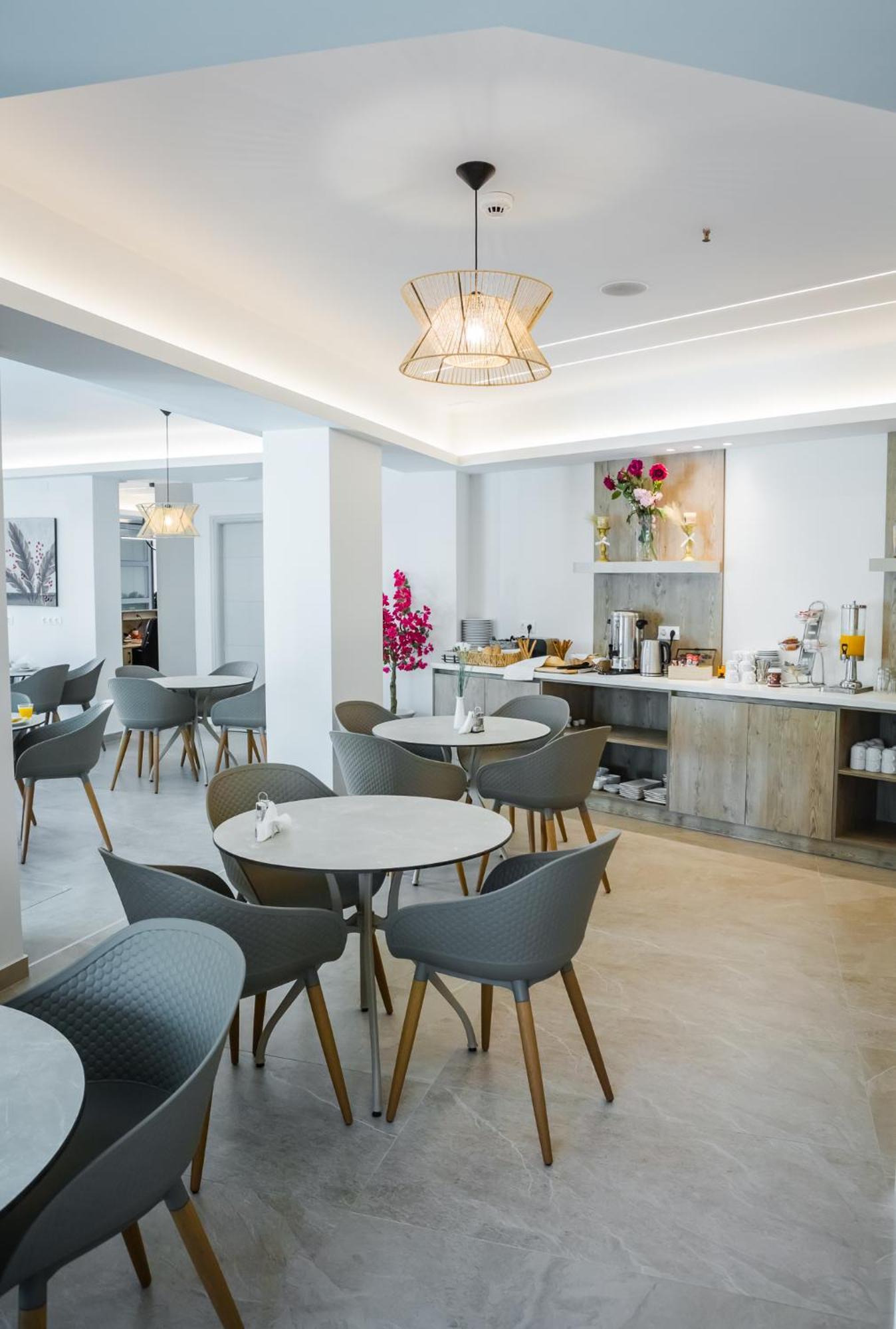 Aparthotel Theo Rethymno (Crete)