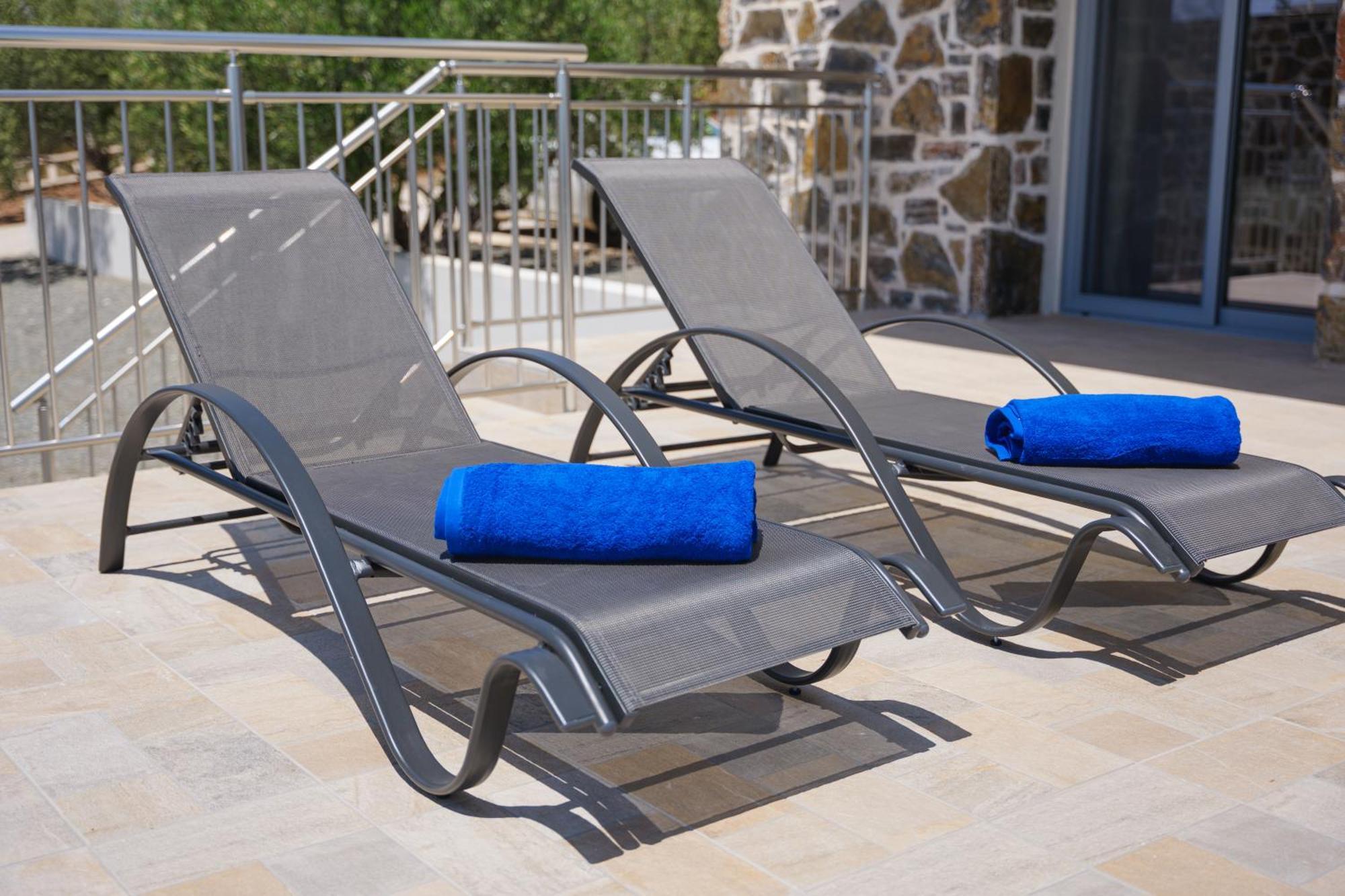 Chryselia Suites- Private Pool * Keratokampos