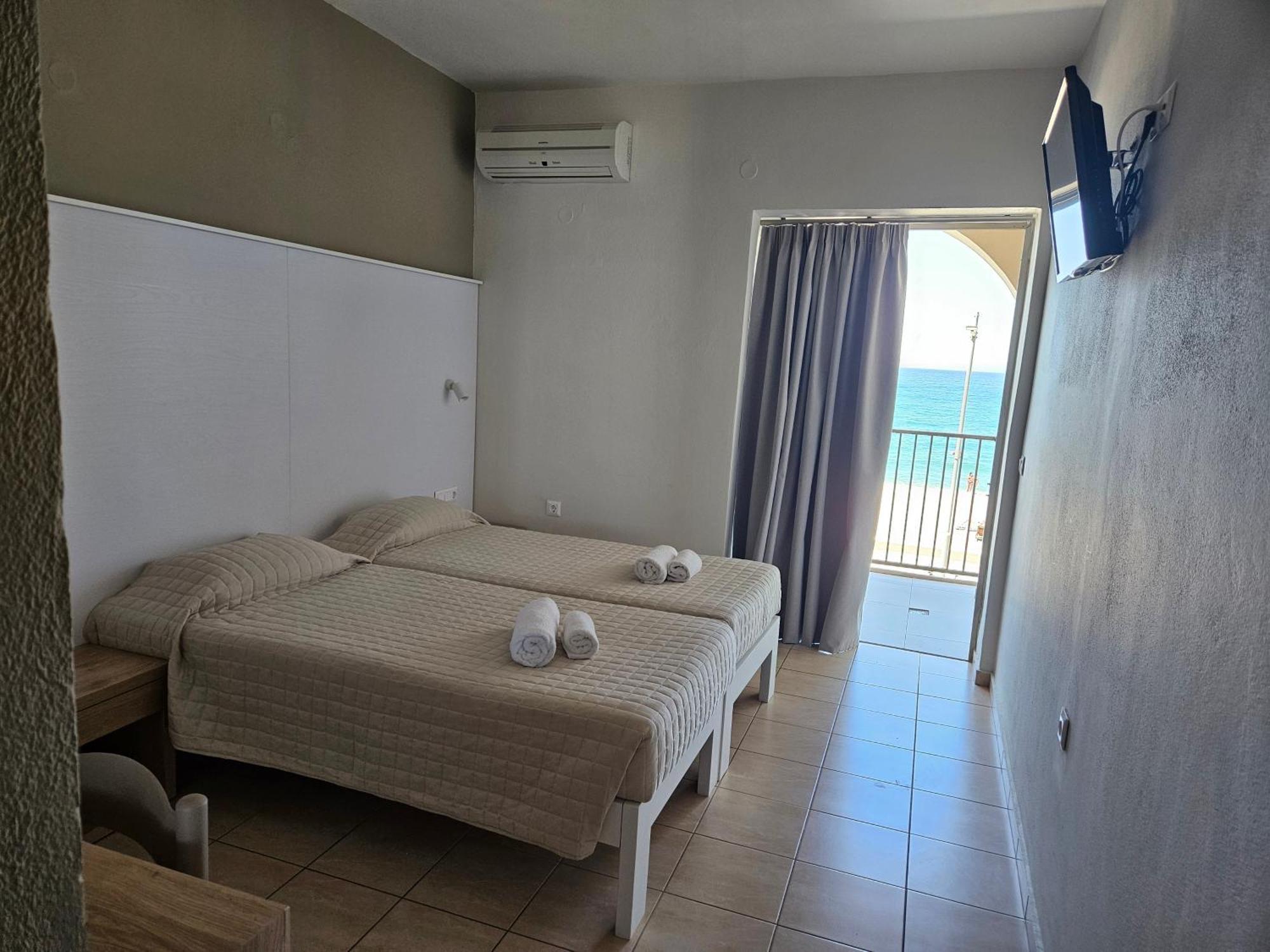 Blue Sky Aparthotel