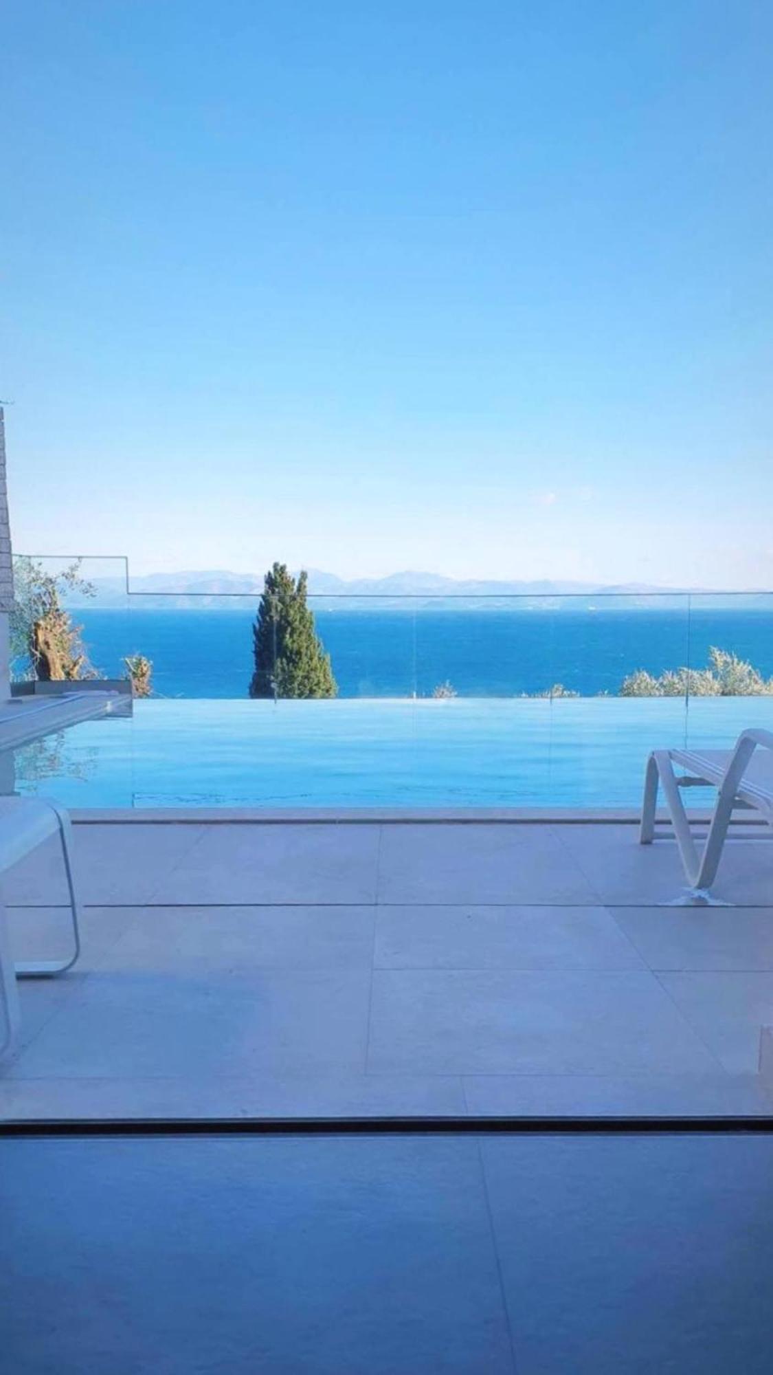 Apartment Achillion Luxury Corfu & *