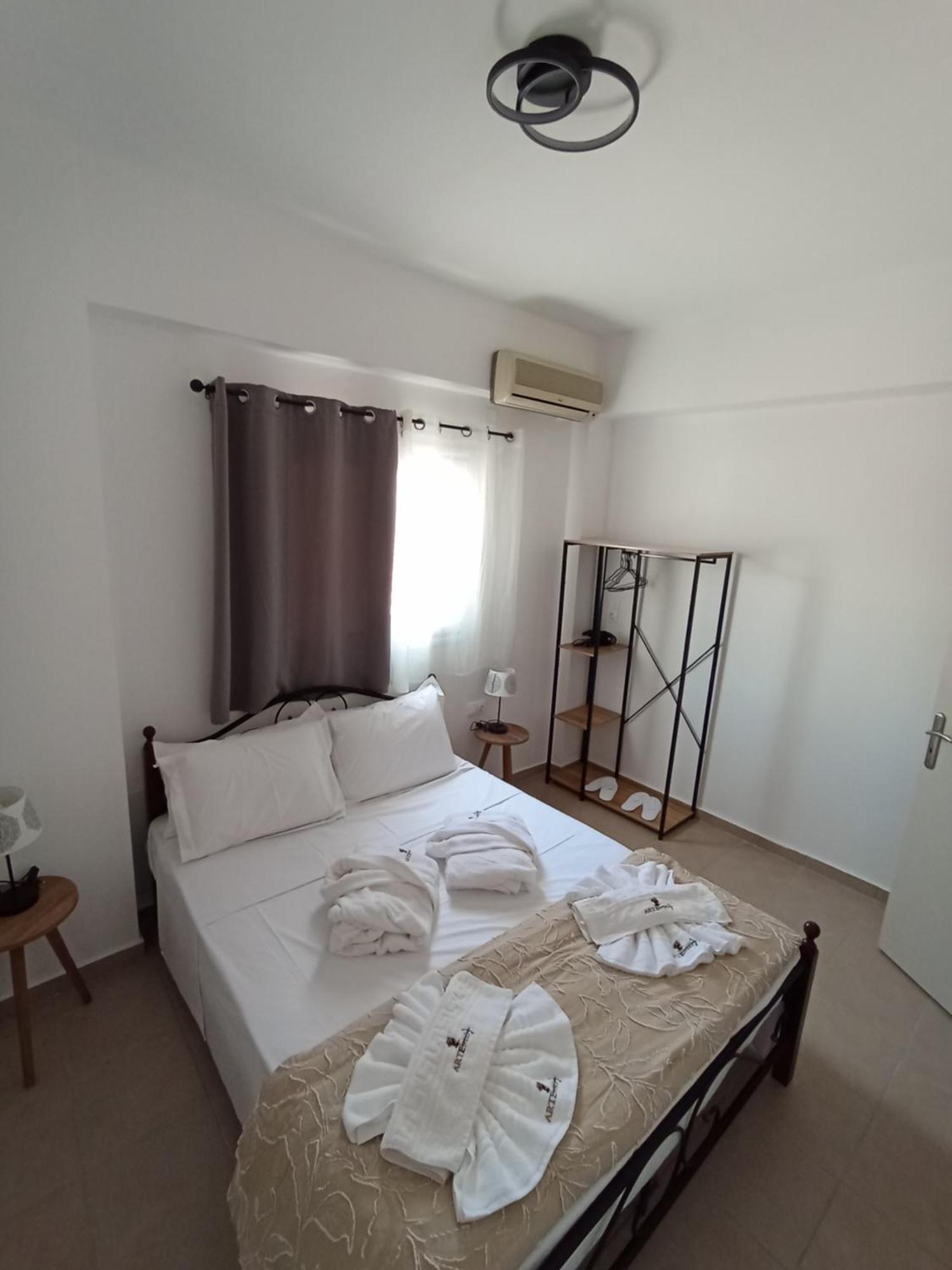 Artemis Apartment *