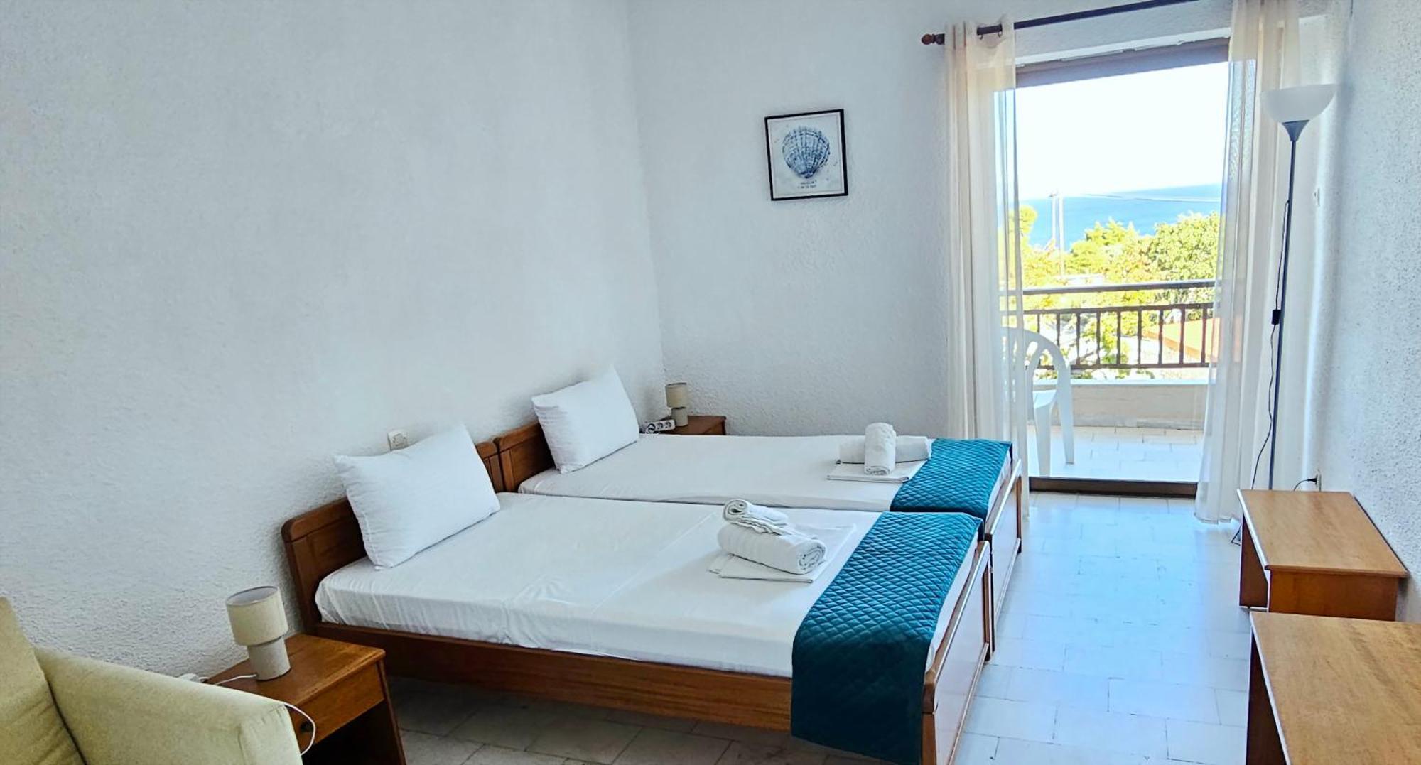 Hotel Pashos
