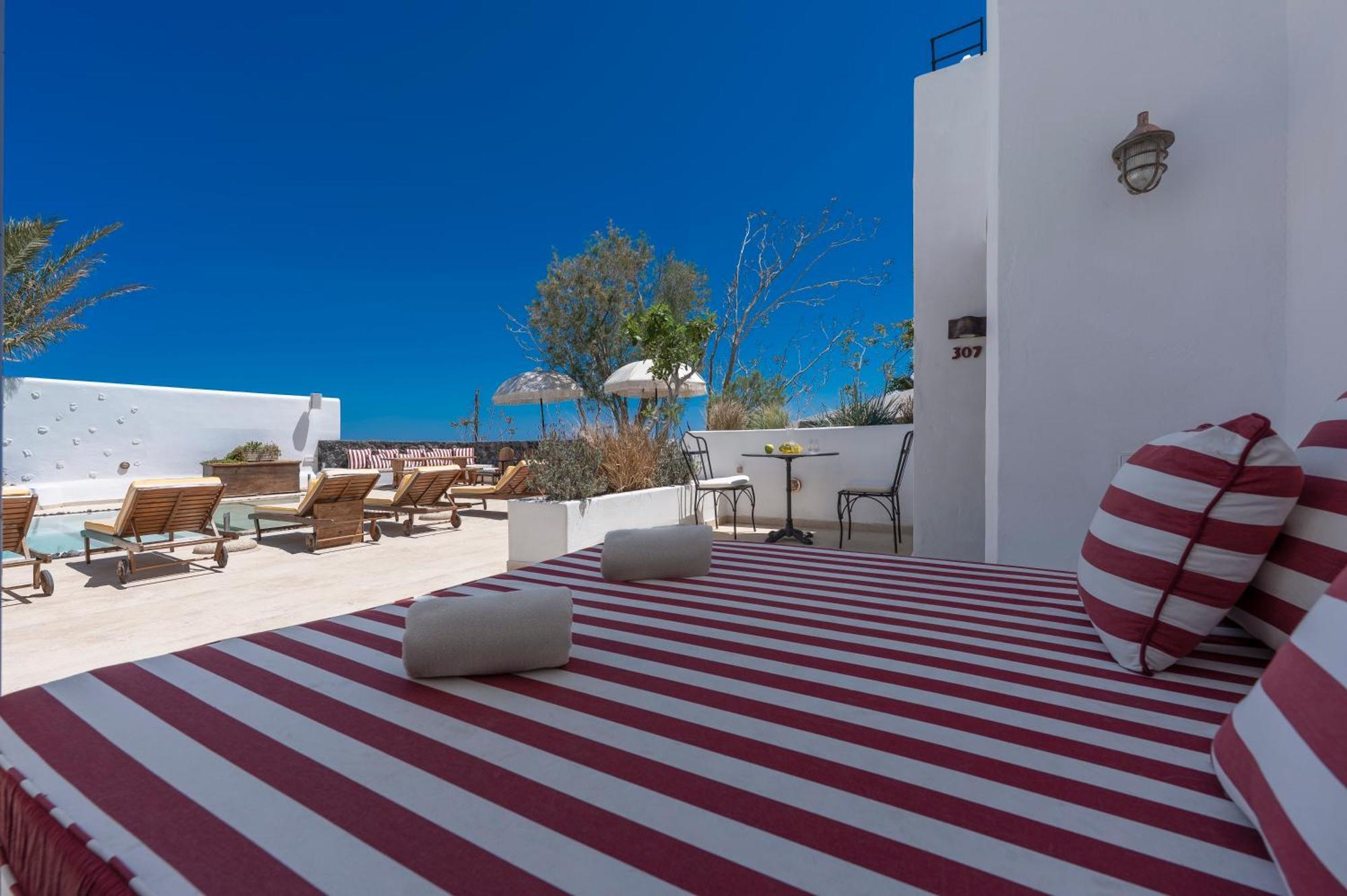 Meroviglia Boutique Apartment Imerovigli (Santorini)