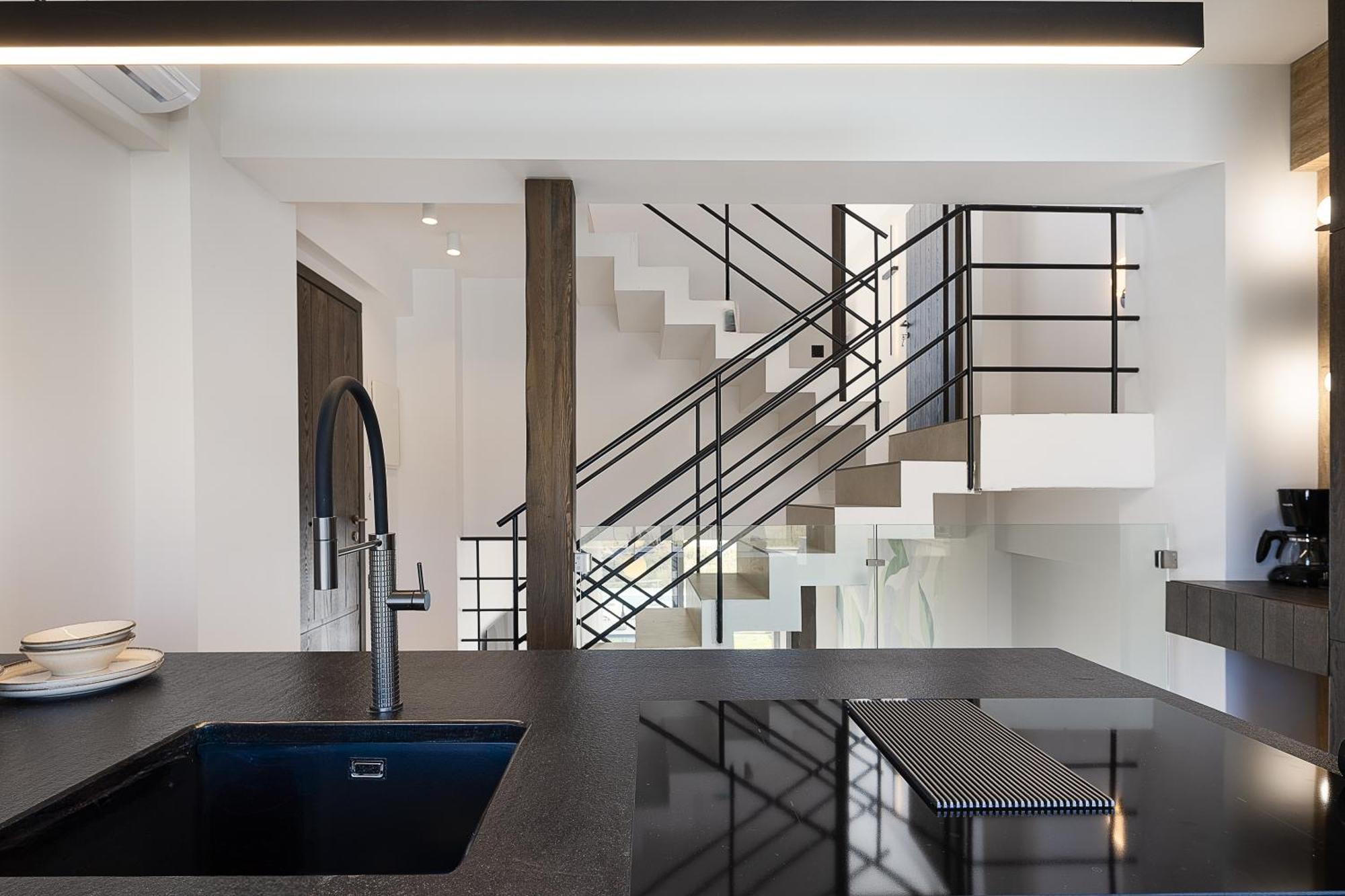 Dea Luna Villas, Heated Pool & 5star Access, By Thinkvilla *