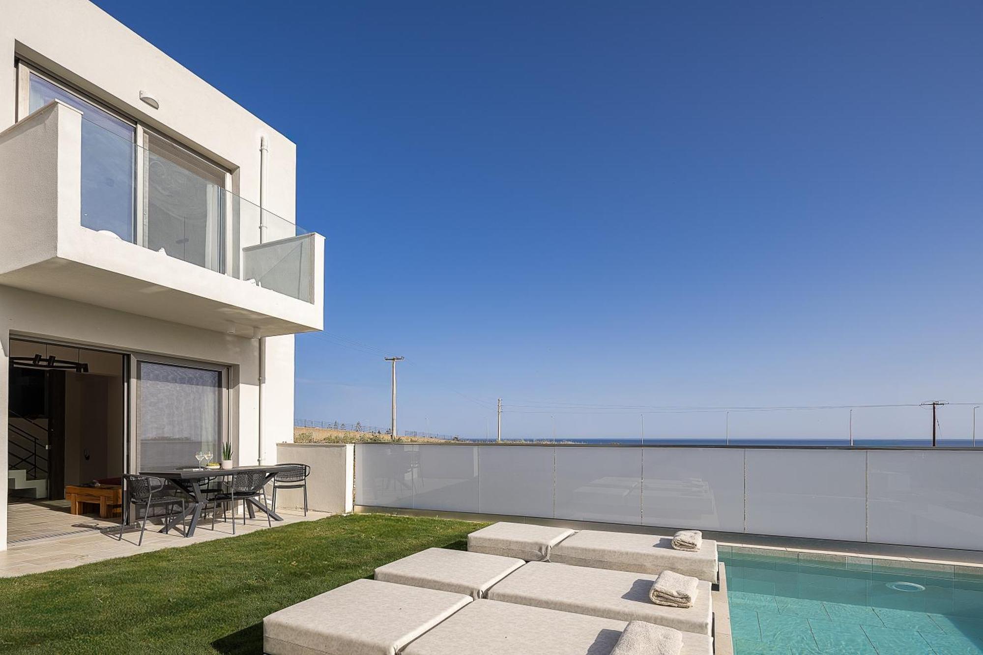 Villa Dea Luna Villas, Heated Pool & 5star Access, By Thinkvilla Panormos (Crete)
