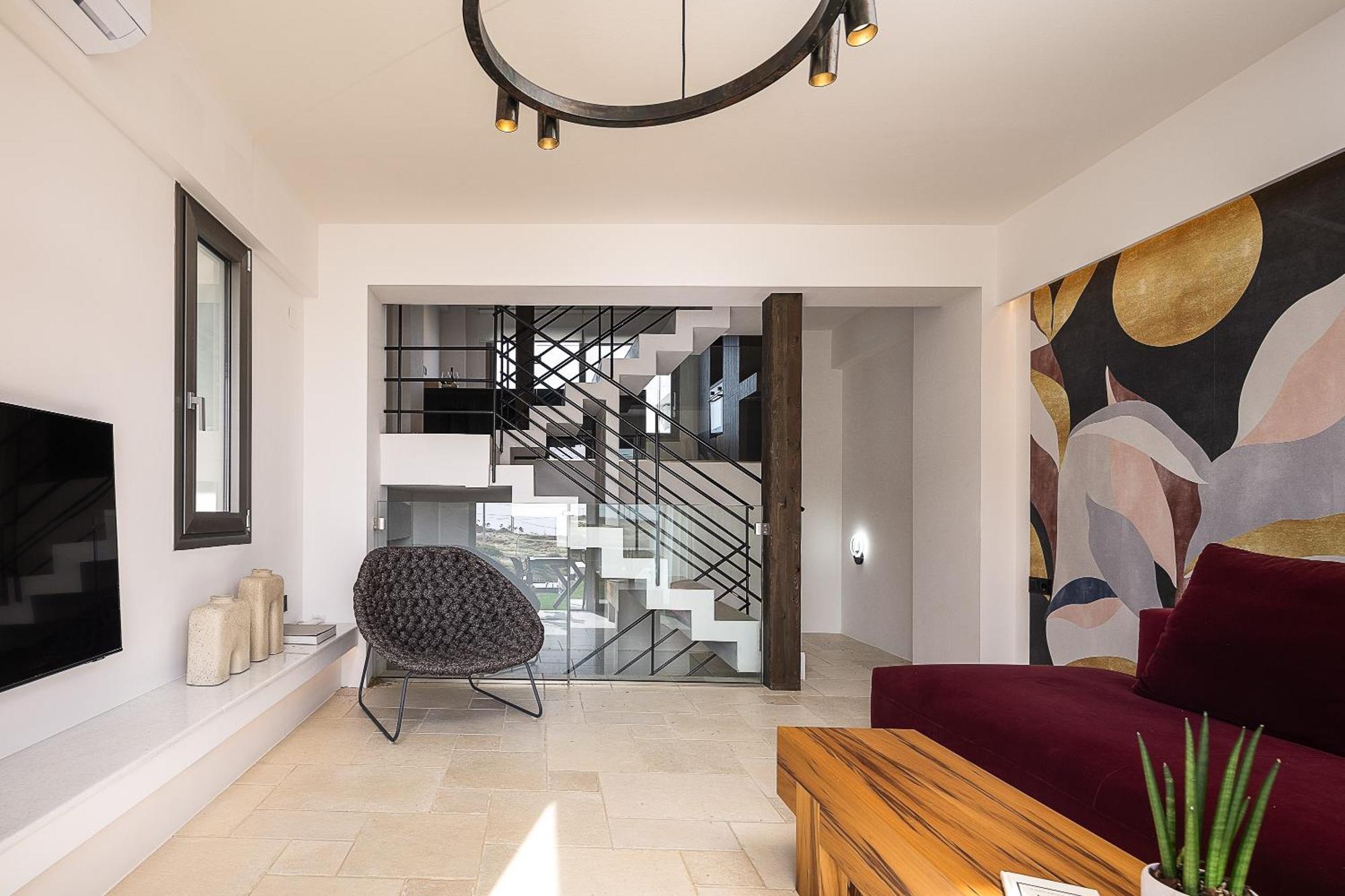 Villa Dea Luna Villas, Heated Pool & 5star Access, By Thinkvilla
