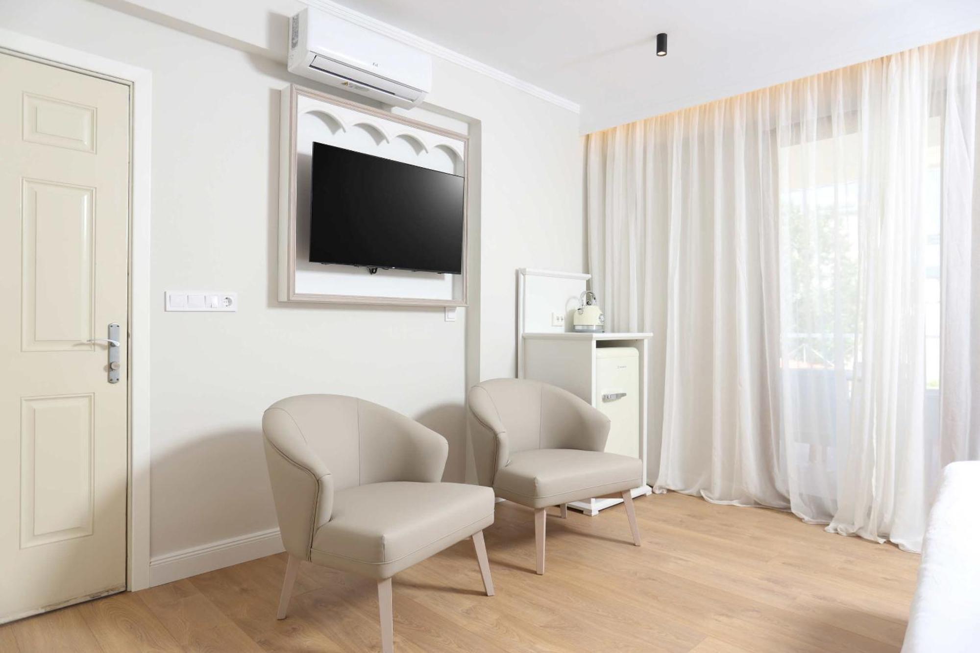 Hesperides Hotel