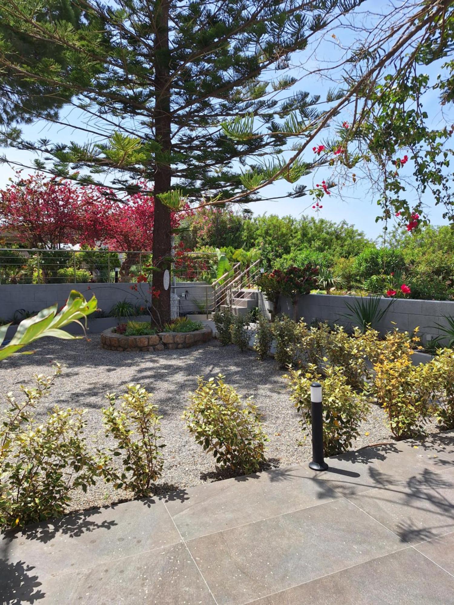 Pounedes Luxury * Pefki (Rhodes)