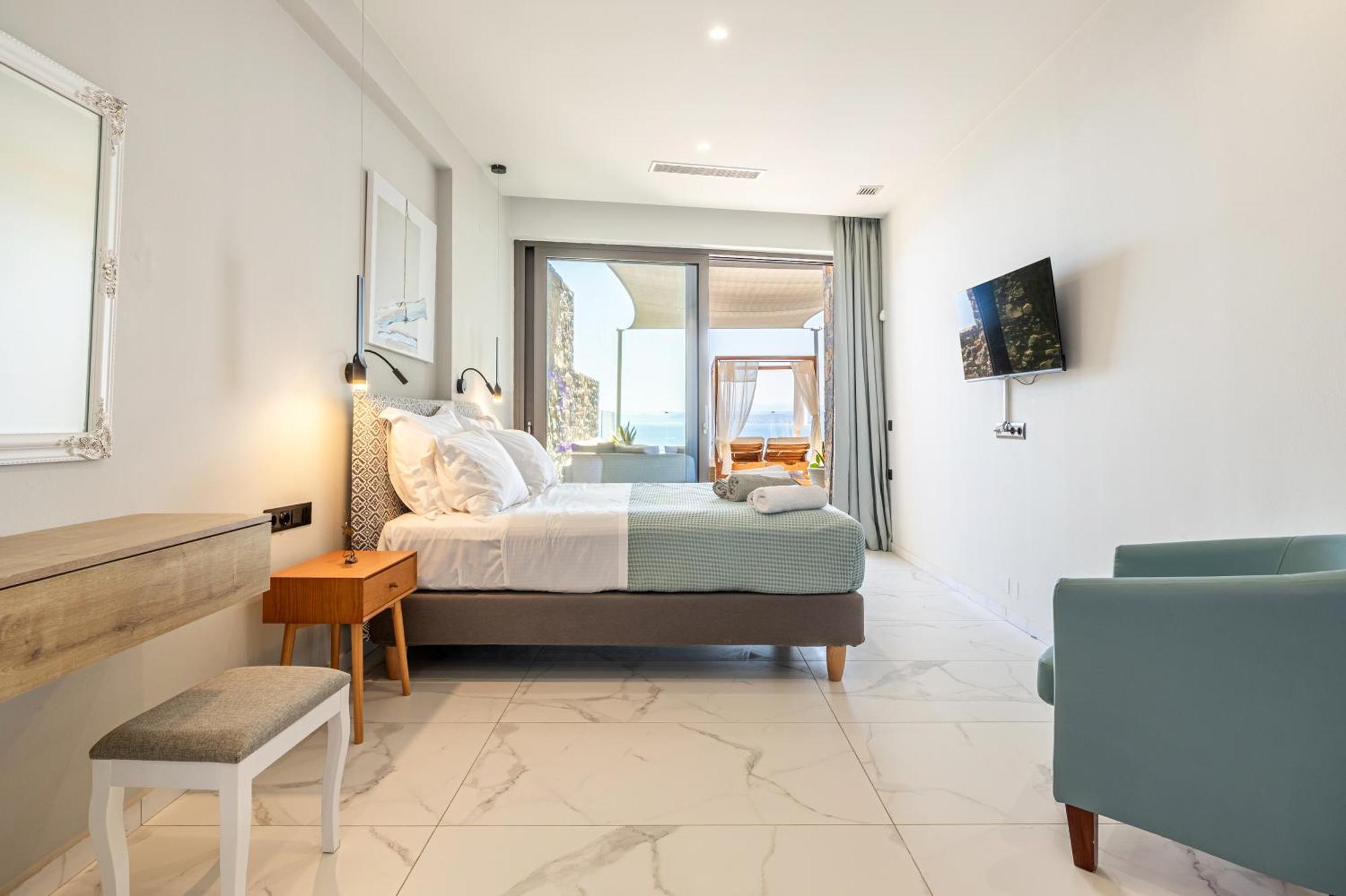 Villa Rocca Al Mare Seaside *