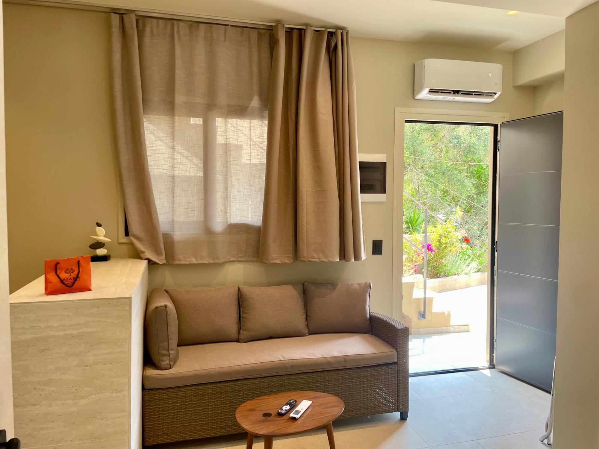 Palms And Spas Retreat