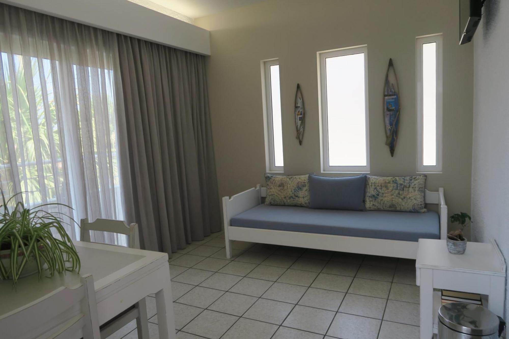 Maria Aparthotel 2*