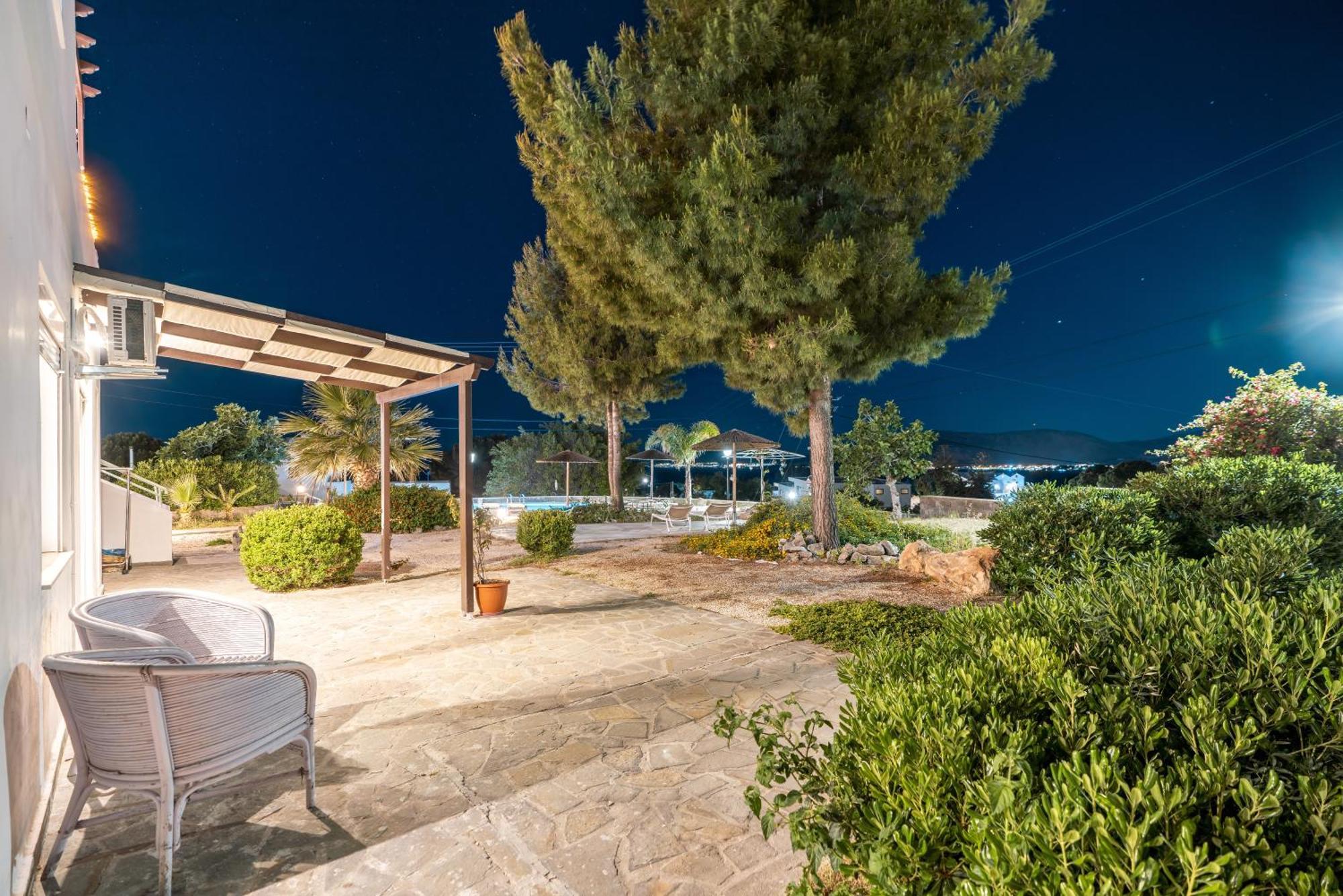 Crossrhodes Villas
