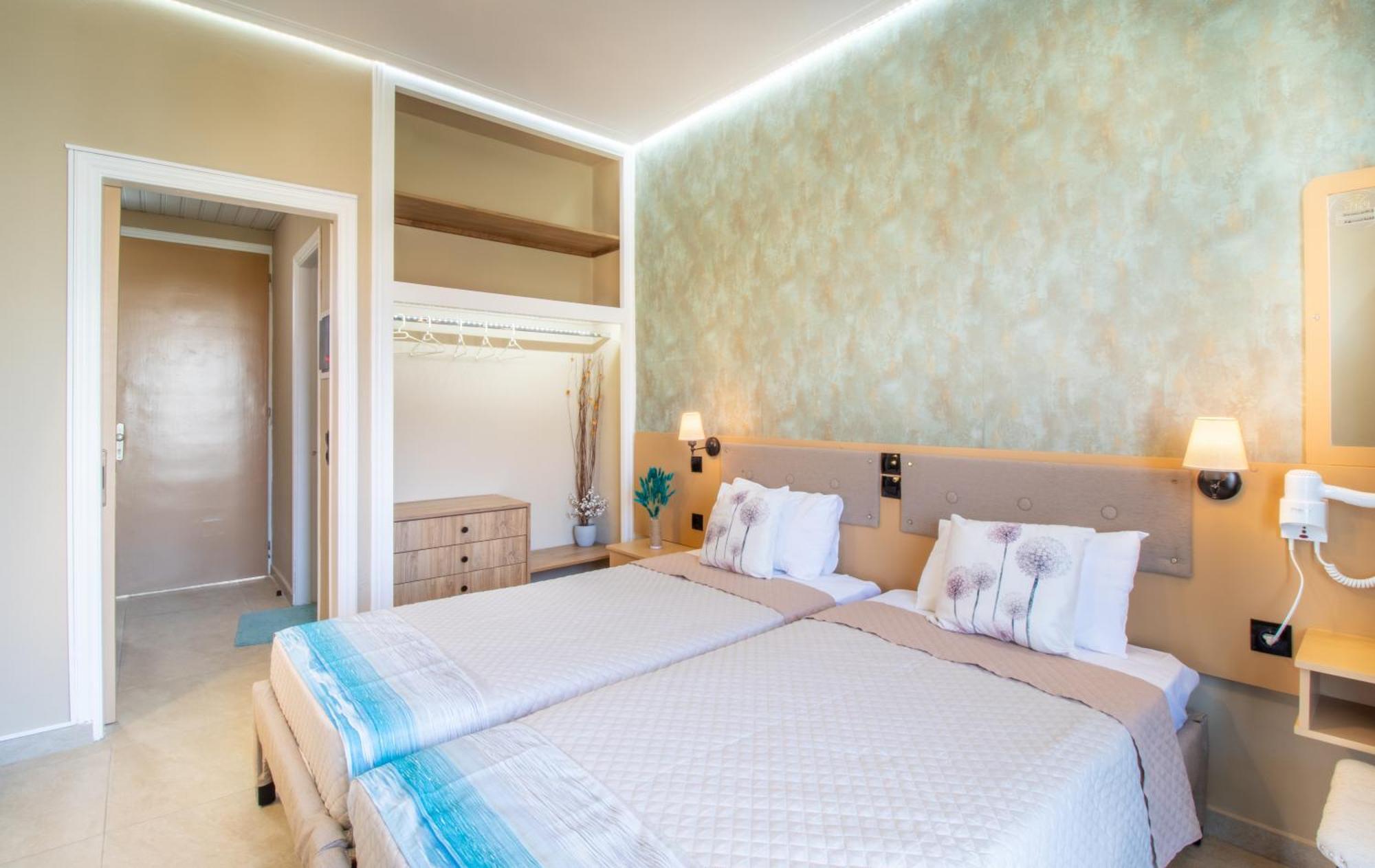 Dionysos Aparthotel