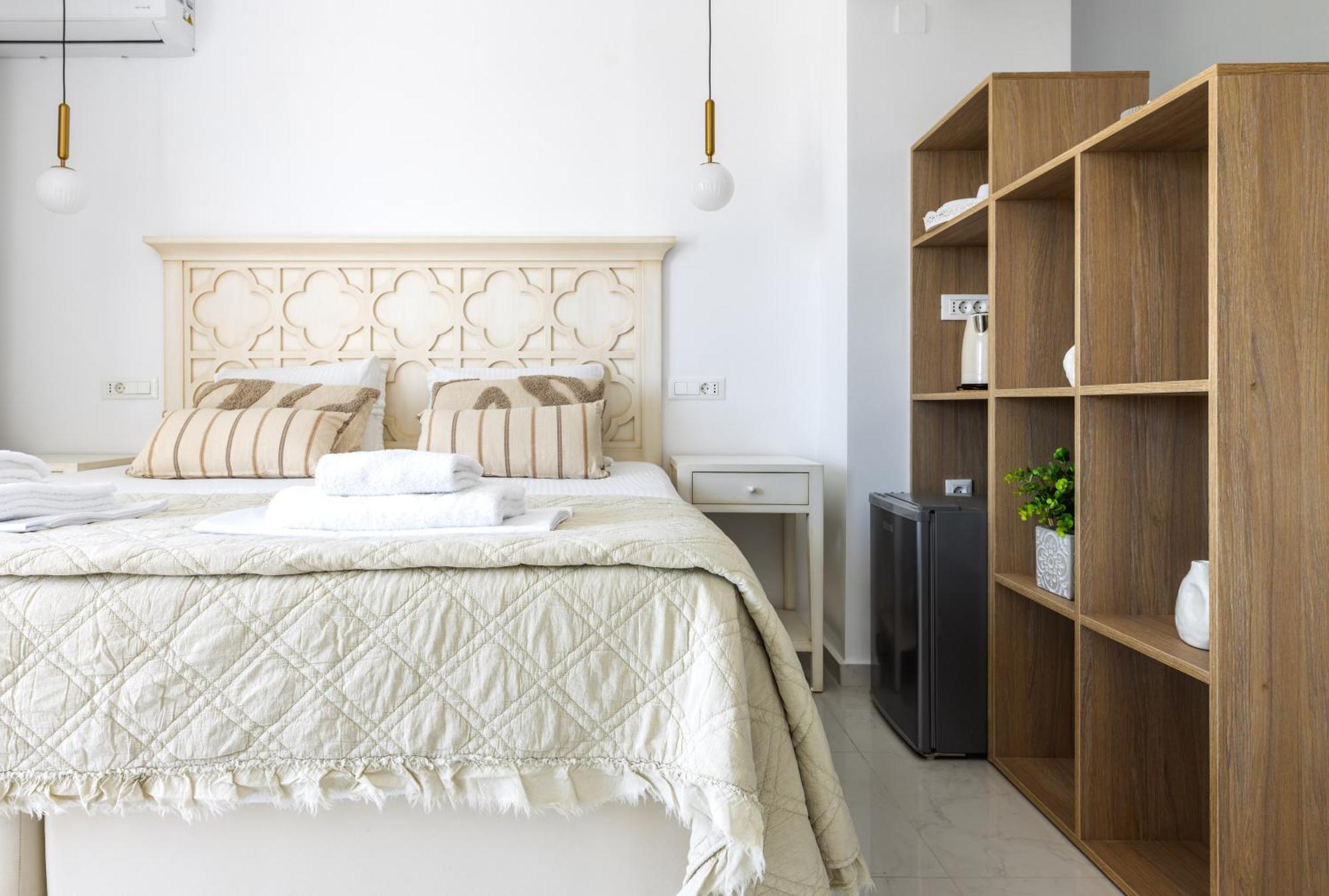 Voula Studios Guest house